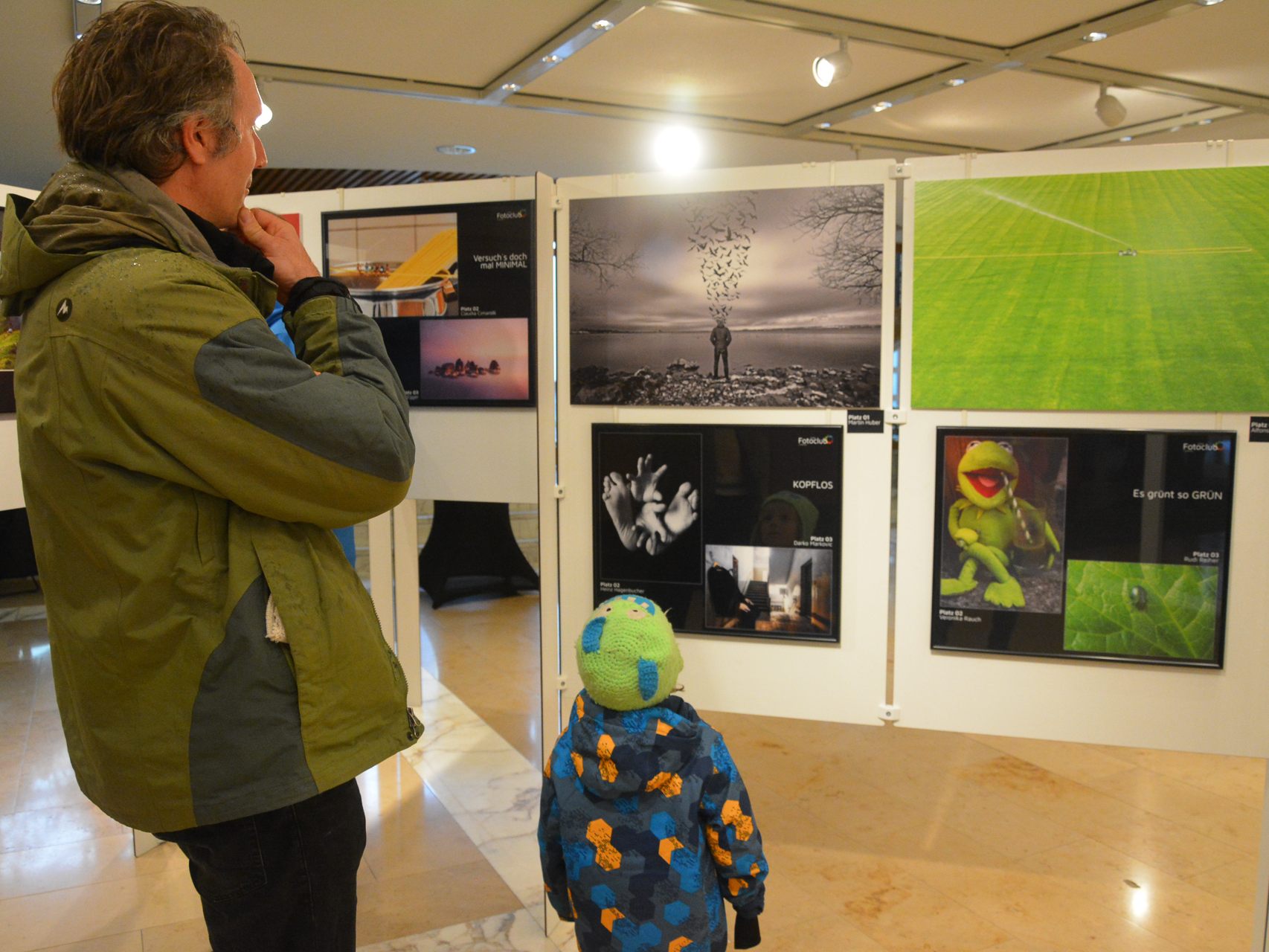 Der Fotoclub Lustenau stellte am Wochenende ihre Werke im Reichshofssal aus. Der Fotoclub Lustenau stellte am Wochenende ihre Werke im Reichshofssal aus.