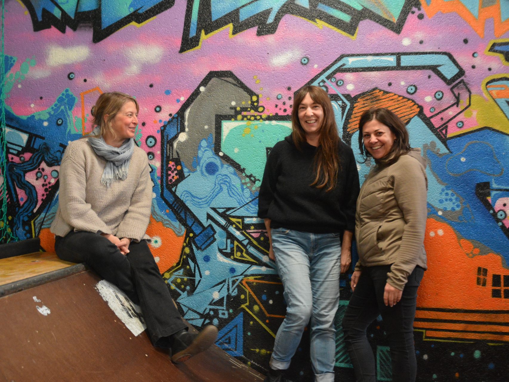 Alexandra Kremmel, Regine Riedler und Kerstin Hofer führen an den ersten Mittelschulklassen in Lustenau Mobbing- und Gewaltworkshops durch. Alexandra Kremmel, Regine Riedler und Kerstin Hofer führen an den ersten Mittelschulklassen in Lustenau Mobbing- und Gewaltworkshops durch.