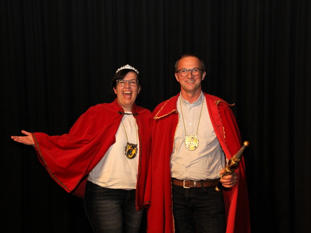 Prinzessin Simone und Prinz Hubert an der Macht!!