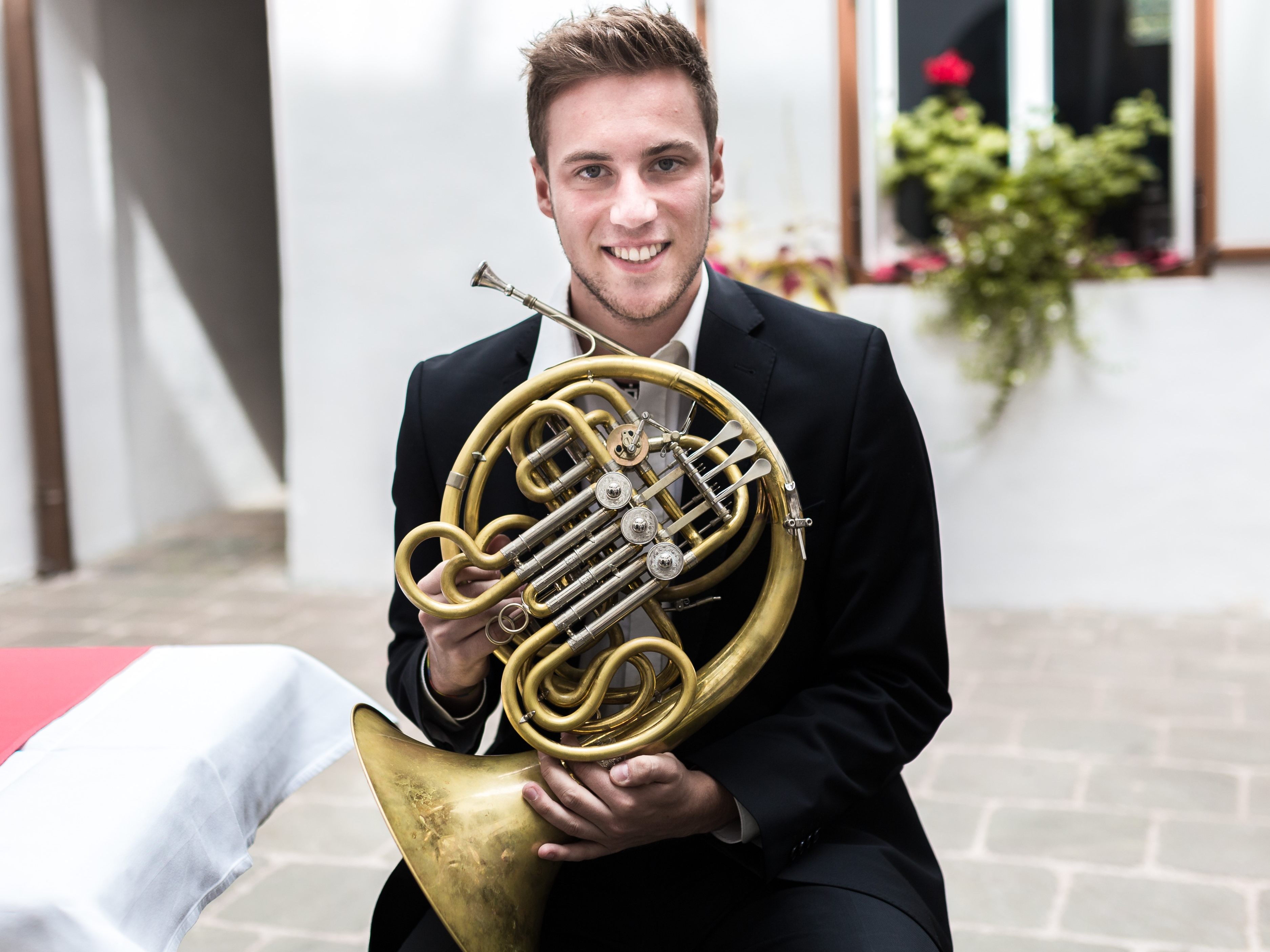 Daniel Loipold ist Solohornist des Bruckner Orchester Linz. Daniel Loipold ist Solohornist des Bruckner Orchester Linz.