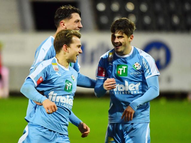 Müller jubelt gegen Ex-Kollegen