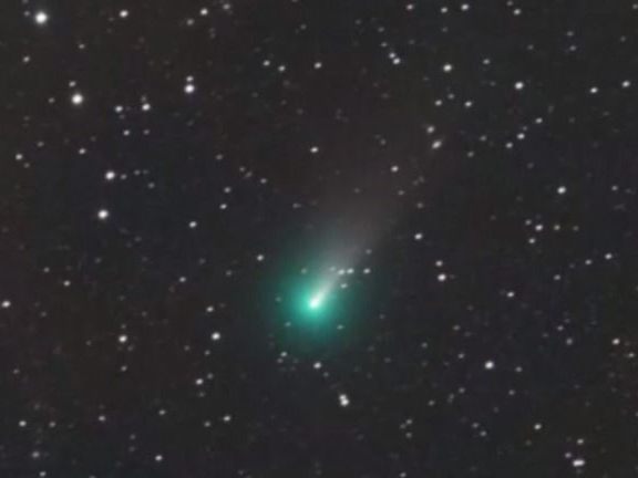 Der Komet "Leonard" leuchtet außergewöhnlich hell.