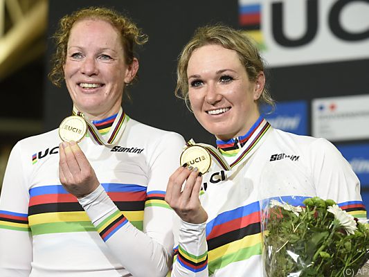 Pieters (rechts) nach Trainingsunfall im Koma