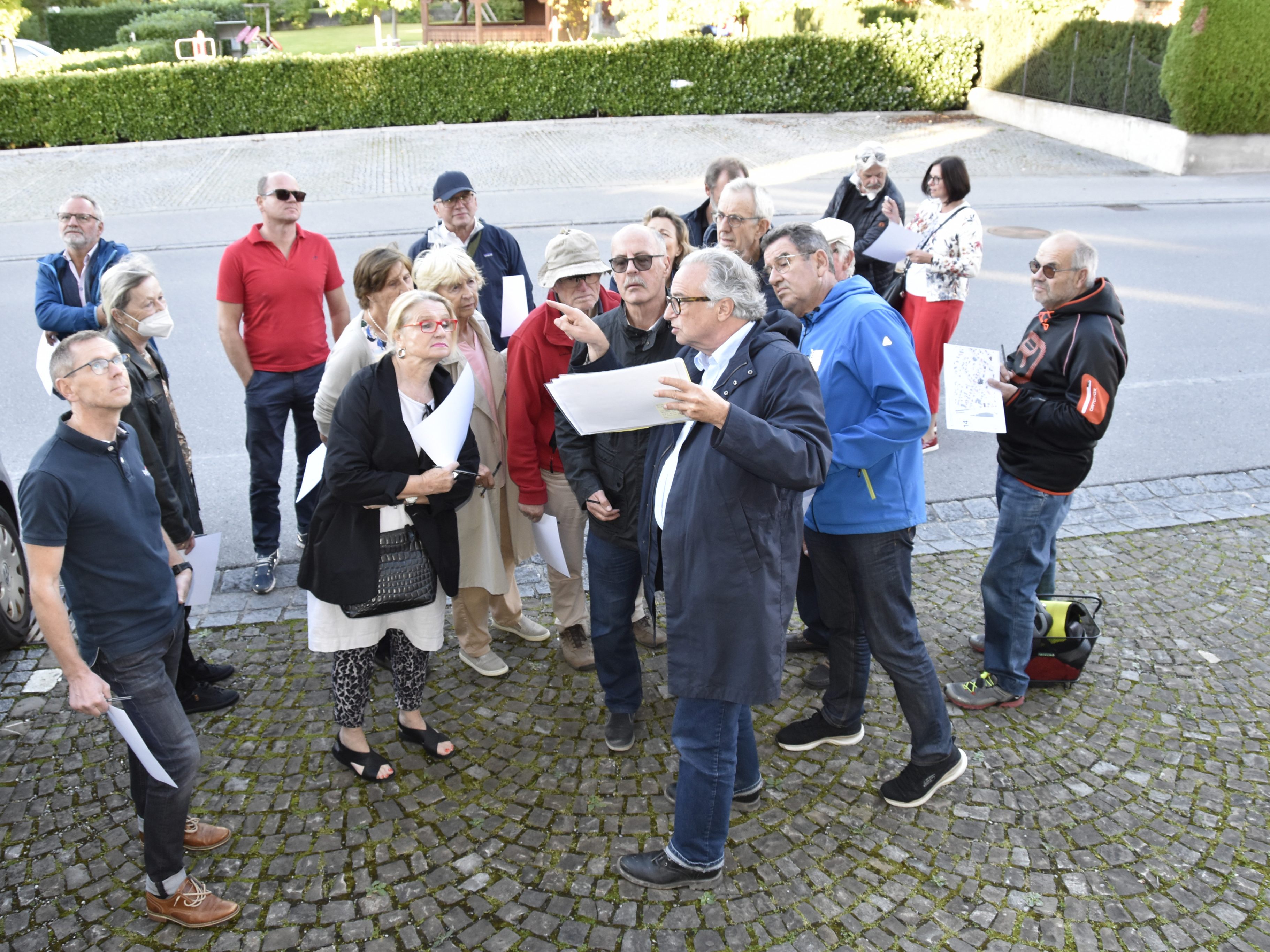 Im Zuge von mehreren „Ge(h)sprächen“ hat Architekt Wolfgang Ritsch die definierten Planungsräume im Ortskern gemeinsam mit Rankweiler Bürger*innen unter die Lupe genommen.