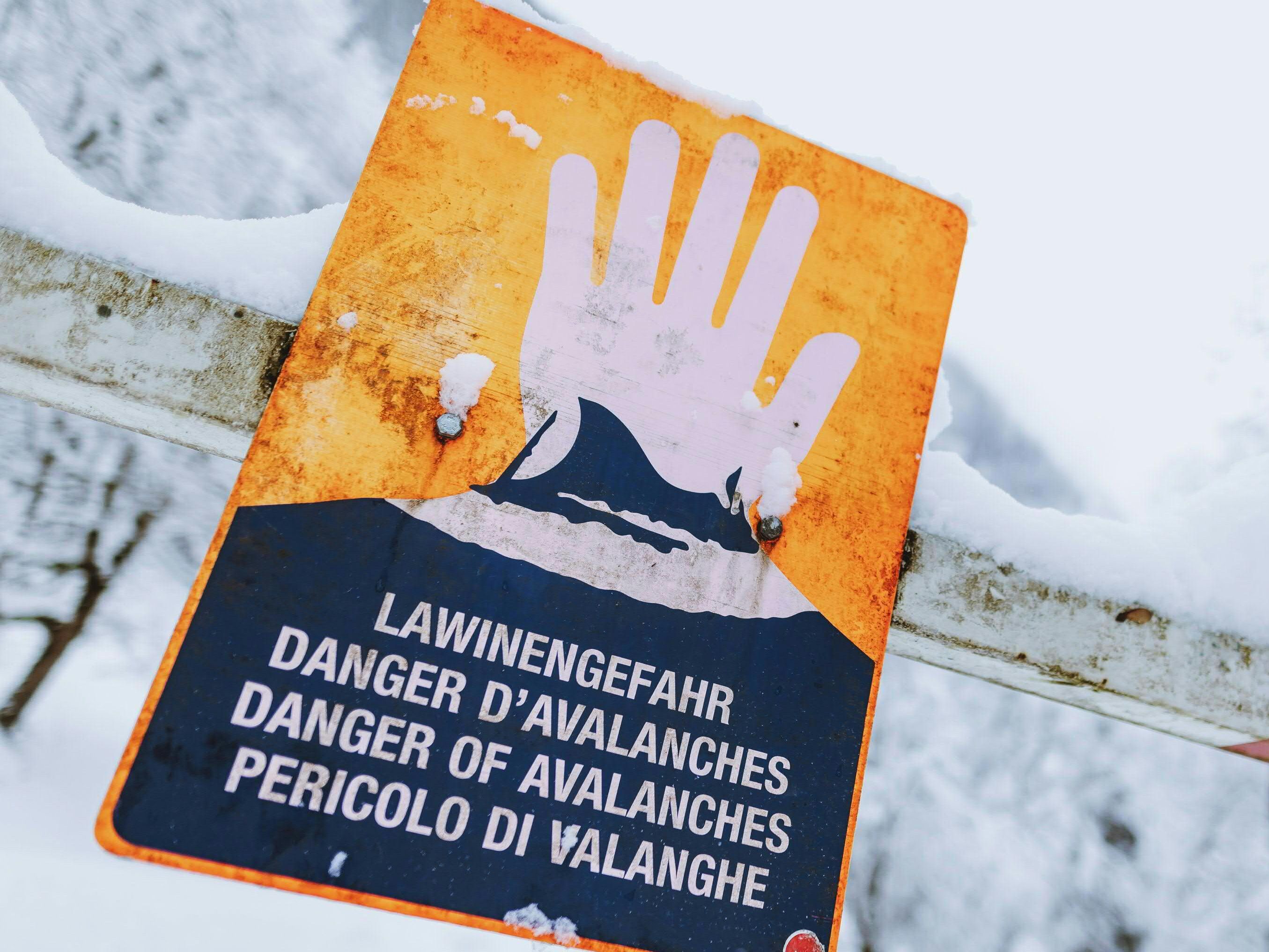 Ein Lawinenabgang in Schröcken sorgte für einen Einsatz der Bergrettung.