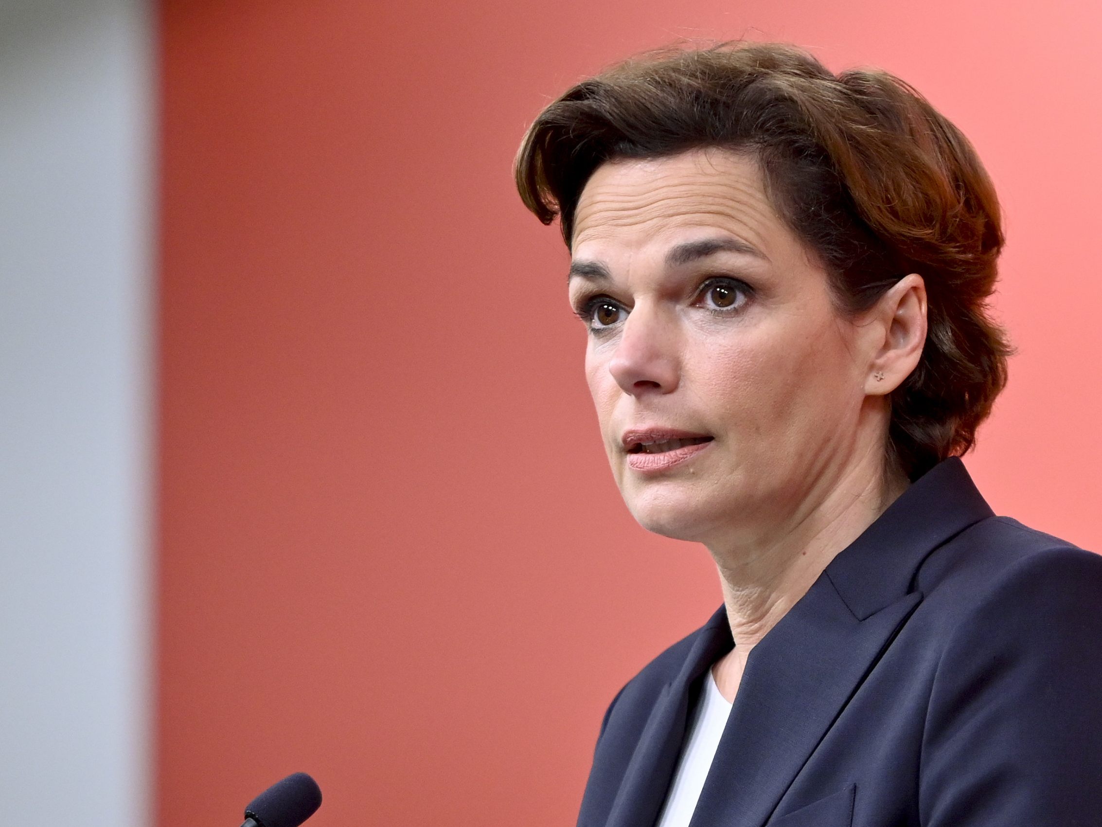 Pamela Rendi-Wagner will die Booster-Impfung schon nach drei Monaten. Pamela Rendi-Wagner will die Booster-Impfung schon nach drei Monaten.