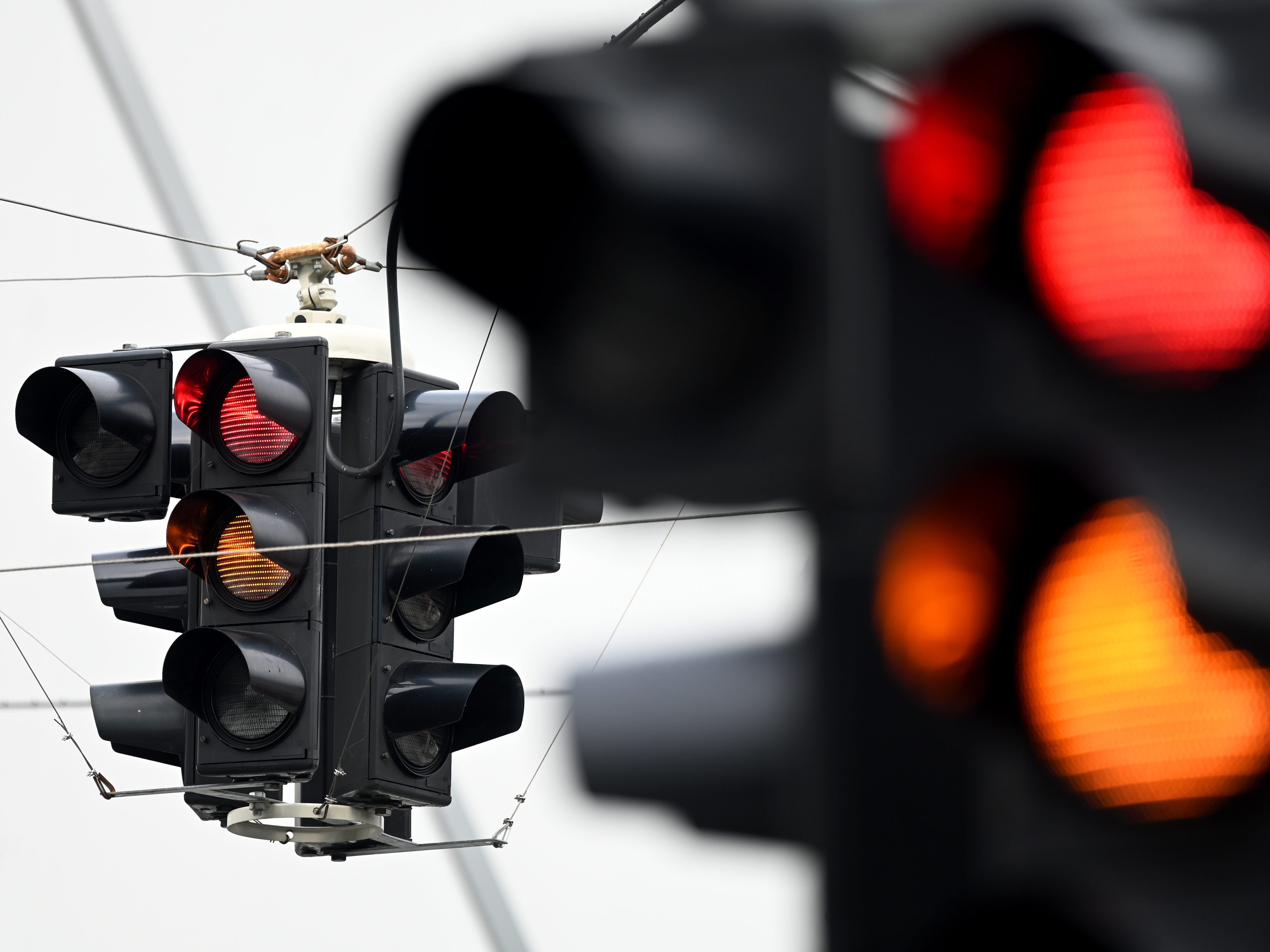 Vor dem Jahreswechsel steht die Corona-Ampel in Österreich auf orange.