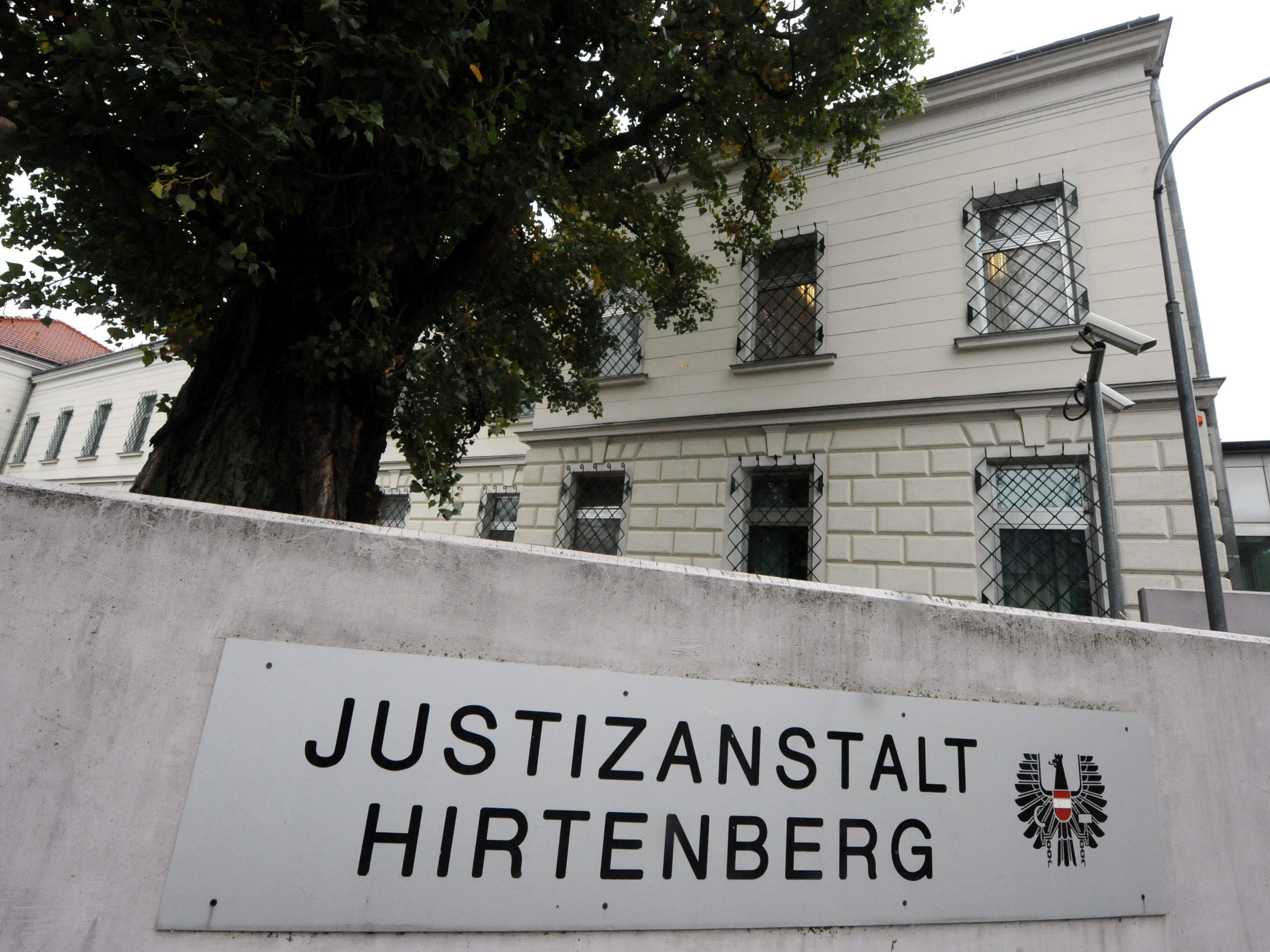 Den größten Corona-Cluster in Niederösterreich gibt es in der Justizanstalt Hirtenberg.
