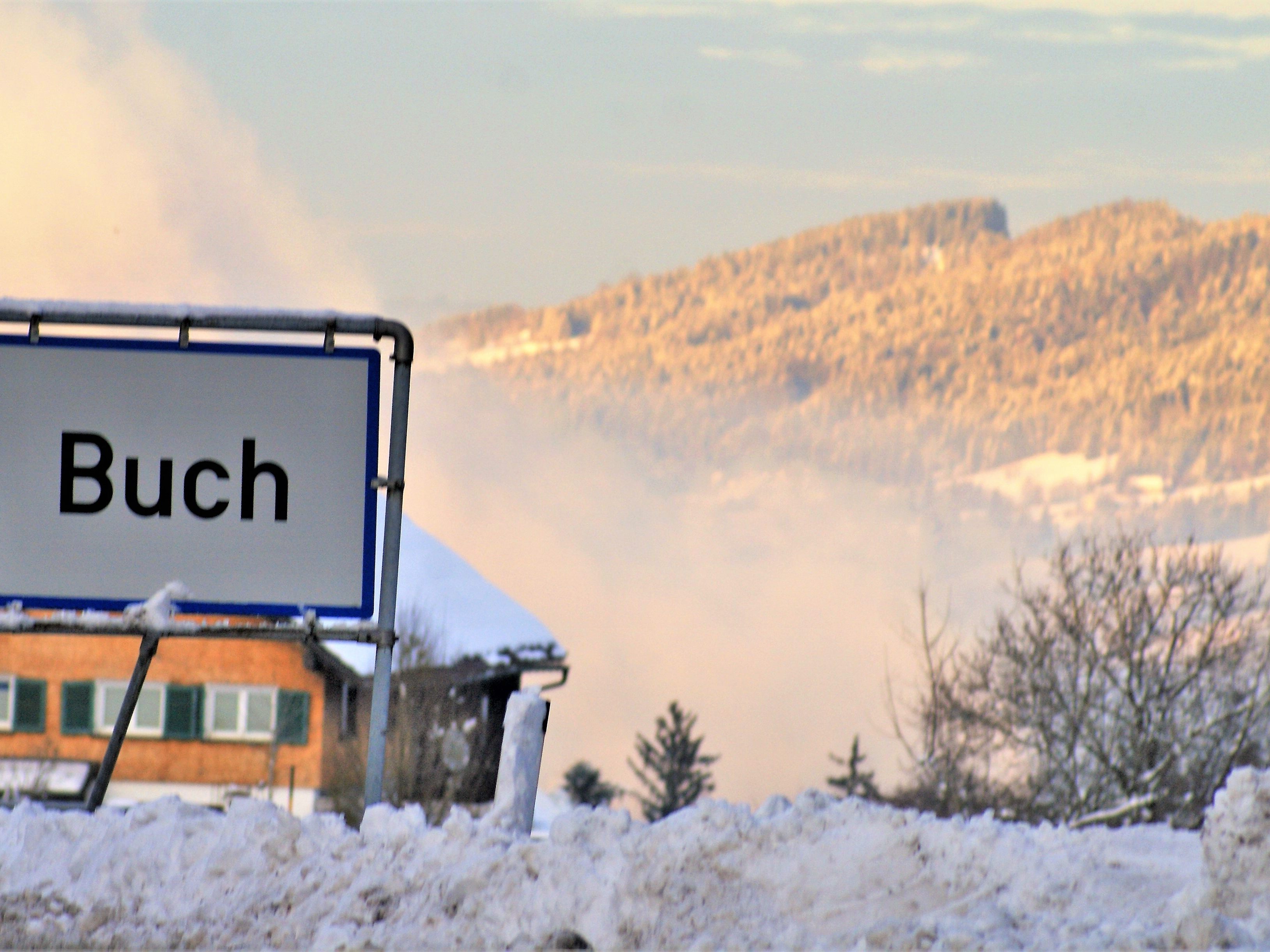 Noch im Winter plant die Bucher Theaterszene einen Akt, wo die Mitgliedergewinnung die „Hauptrolle“ spielt. Noch im Winter plant die Bucher Theaterszene einen Akt, wo die Mitgliedergewinnung die „Hauptrolle“ spielt.