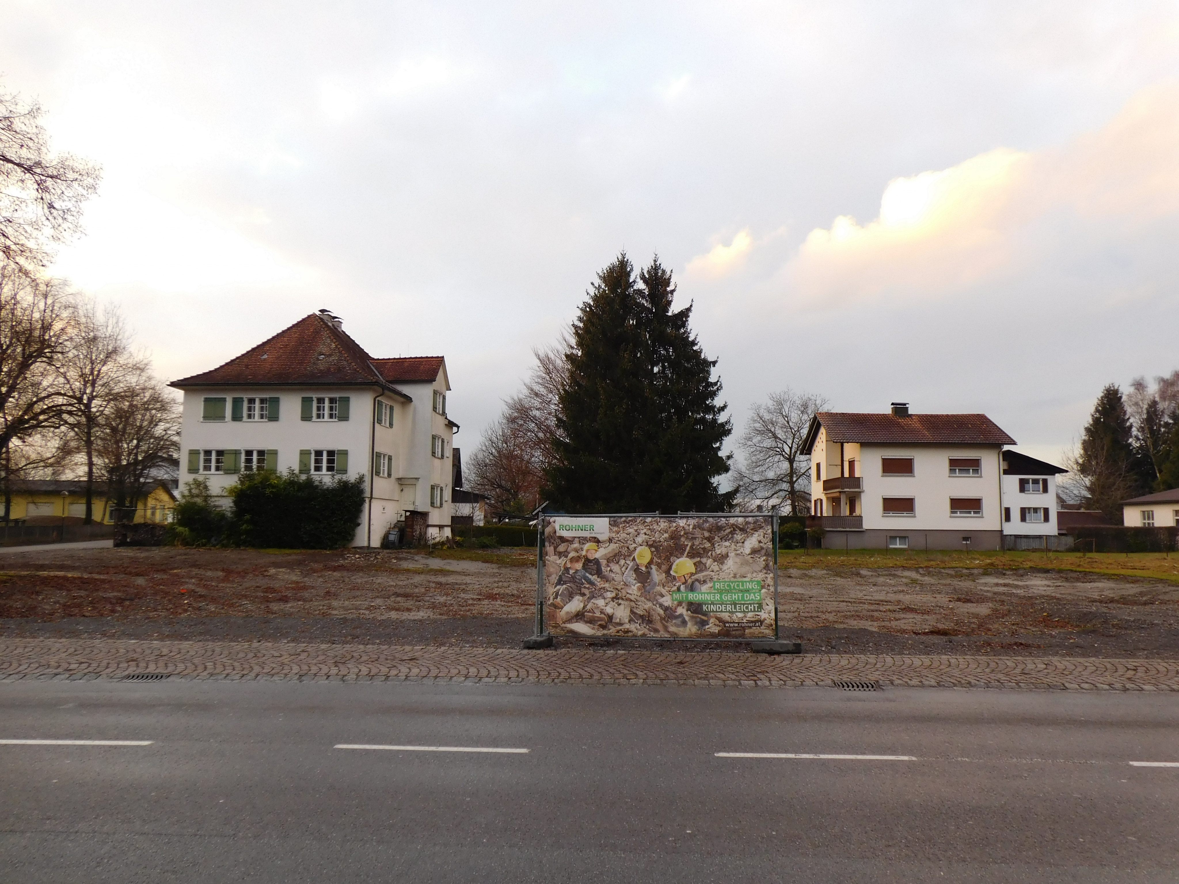 Das ehrwürdige Paulihaus wurde bereits abgetragen – nun soll im Jänner der Baustart für das Betreute Wohnen erfolgen