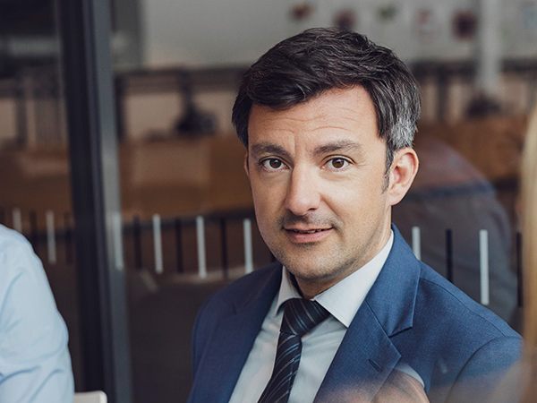 Bürgermeister Dr. Martin Staudinger erhielt 100% Zustimmung zum Budget. (Foto: Marcel Mayer)