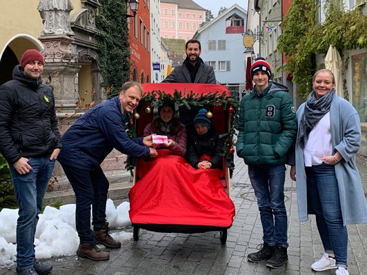 Weihnachtlicher Shoppingtag mit Bürgermeister Simon Tschann
