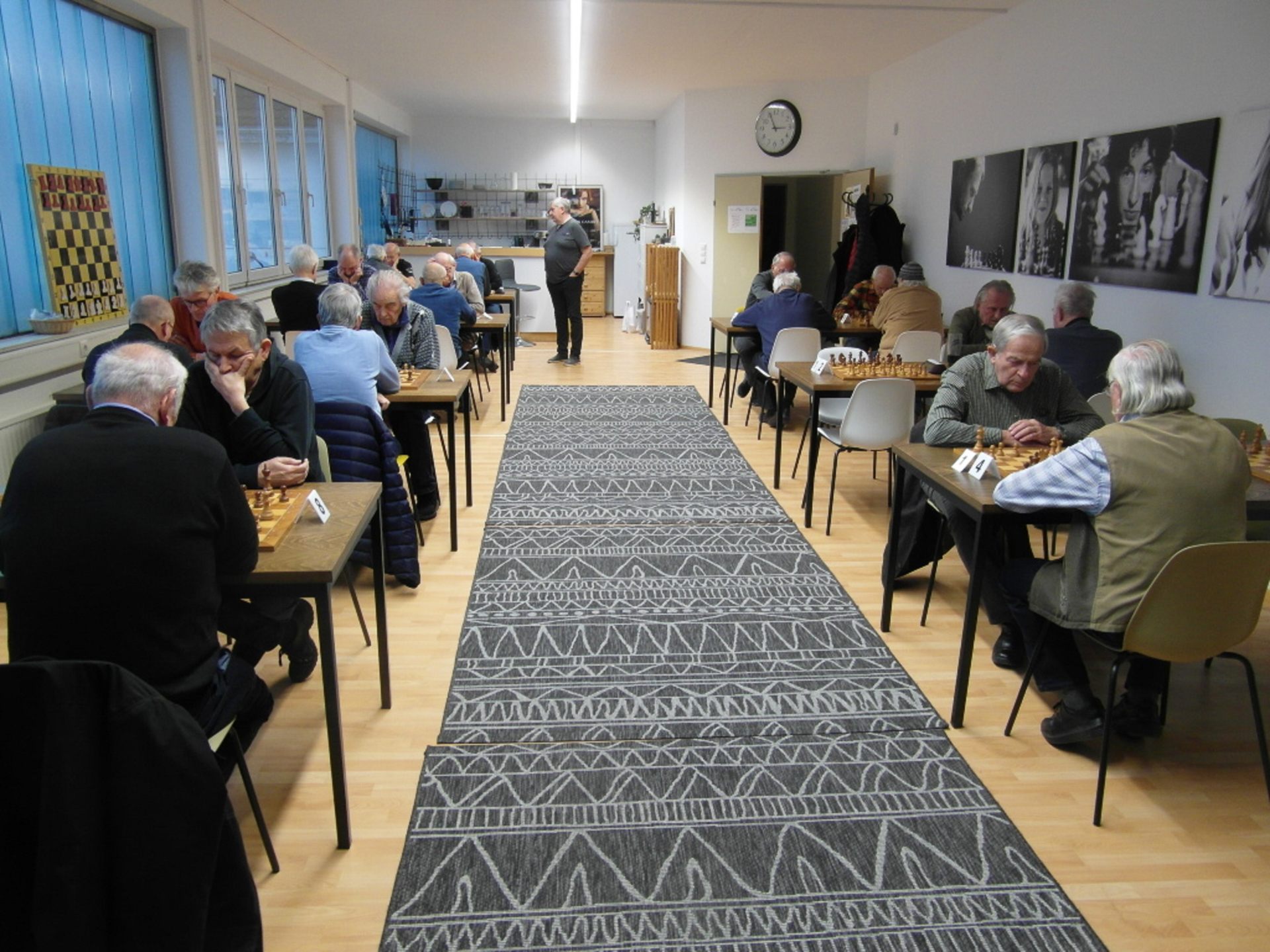 Im Schachclub Hohenems wurden die Sieger der Seniorenlandesmeisterschaft im Schachspielen ermittelt. Im Schachclub Hohenems wurden die Sieger der Seniorenlandesmeisterschaft im Schachspielen ermittelt.