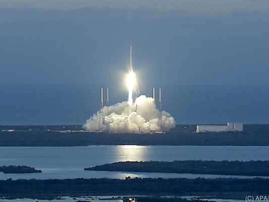 Die SpaceX-Rakete startete bereits 2015