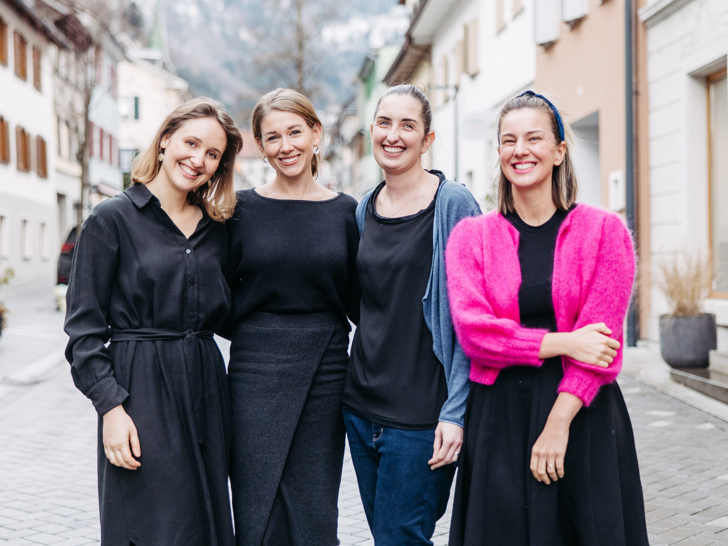 Vier Unternehmerinnen haben in der Nibelungenstadt ein Start-Up-Kollektiv gegründet. Vier Unternehmerinnen haben in der Nibelungenstadt ein Start-Up-Kollektiv gegründet.
