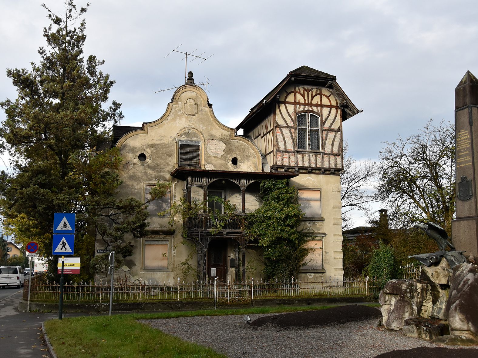 Die denkmalgeschützte Häusle-Villa in Rankweil vor dem Großbrand Die denkmalgeschützte Häusle-Villa in Rankweil vor dem Großbrand