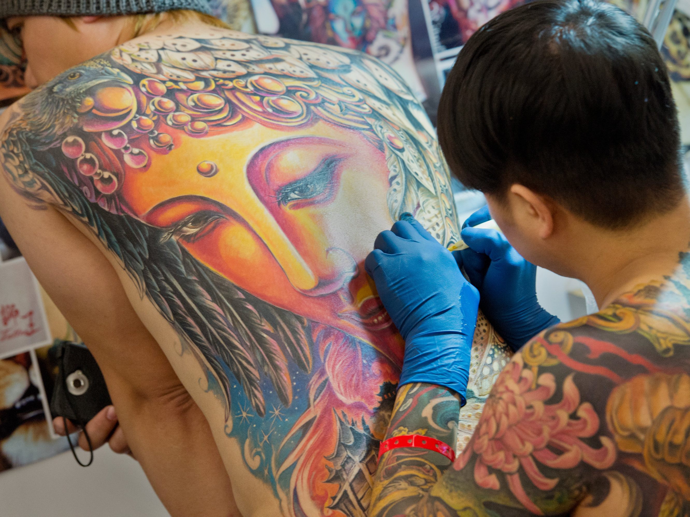 Seit vergangener Woche gelten tausende Inhaltsstofe von Tattofarben als verboten. Seit vergangener Woche gelten tausende Inhaltsstofe von Tattofarben als verboten.