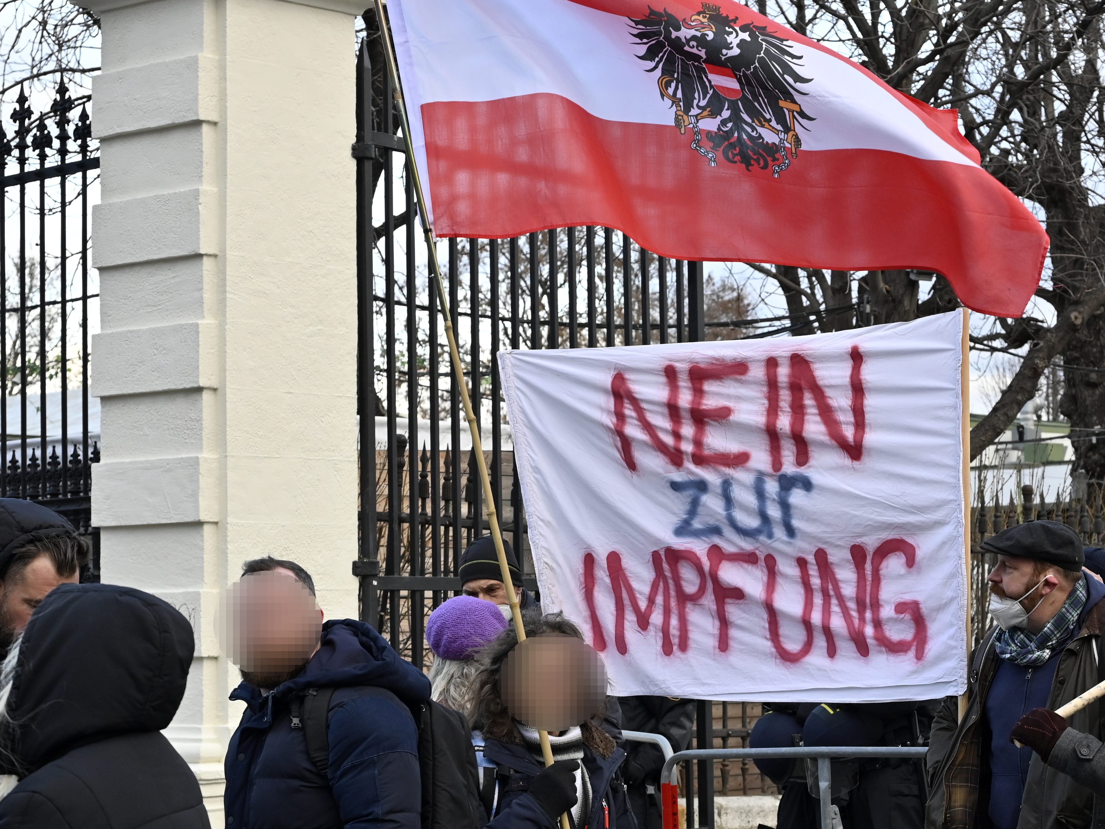 Aufgrund einer Demonstration der Corona-Maßnahmengegner wird der Ring und der Franz-Josefs-Kai in Wien am Samstag gesperrt.