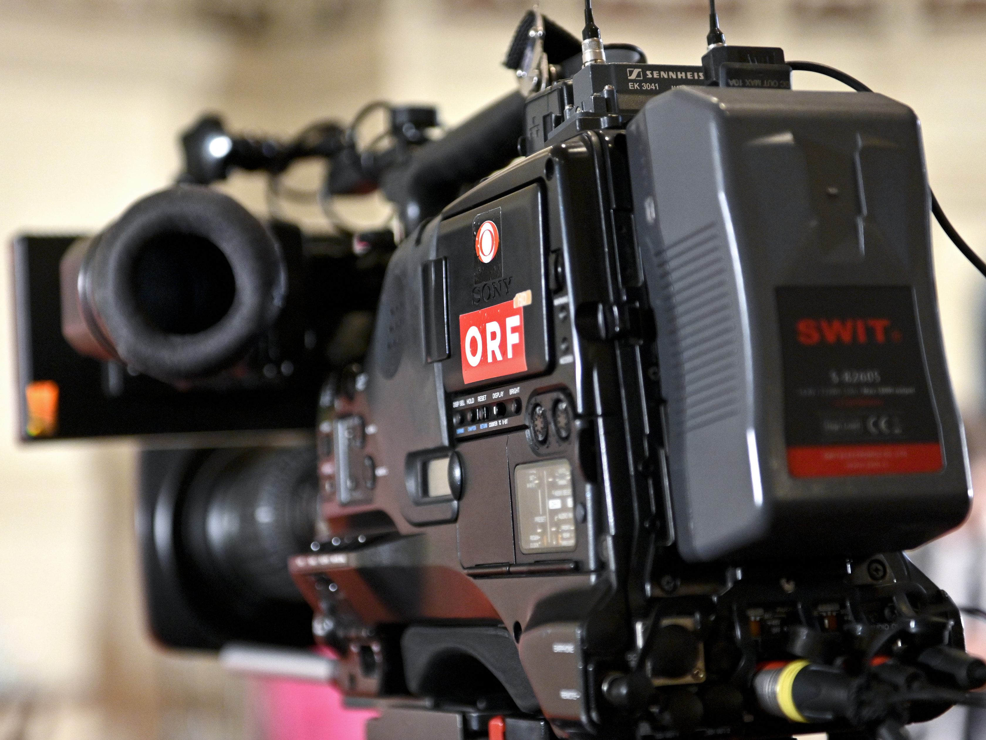 Der Redakteursrat sieht den ORF in den "Fängen der Politik".