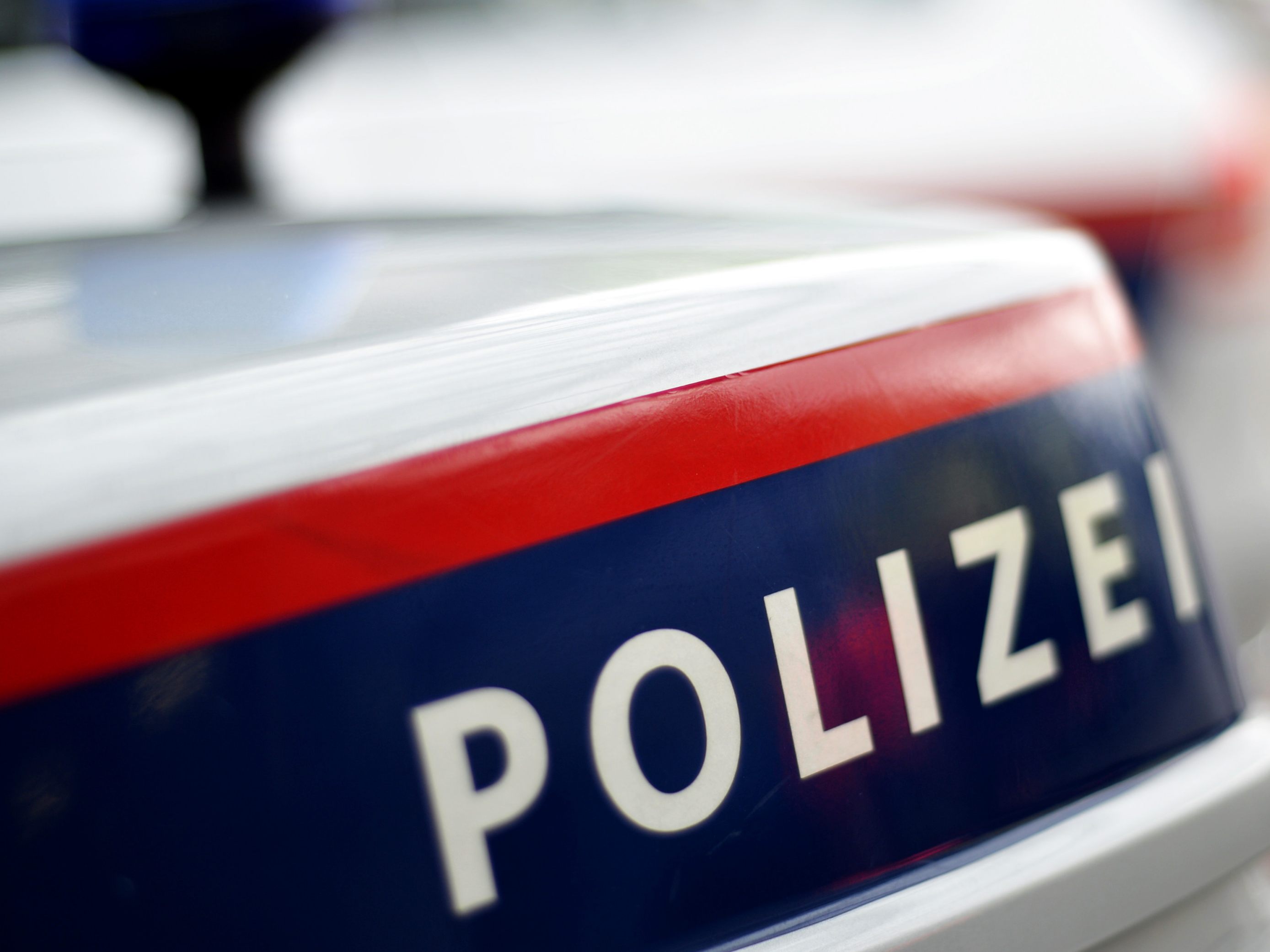 Nach einer Sachbeschädigung in Lustenau sucht die Polizei nach Zeugen. Nach einer Sachbeschädigung in Lustenau sucht die Polizei nach Zeugen.