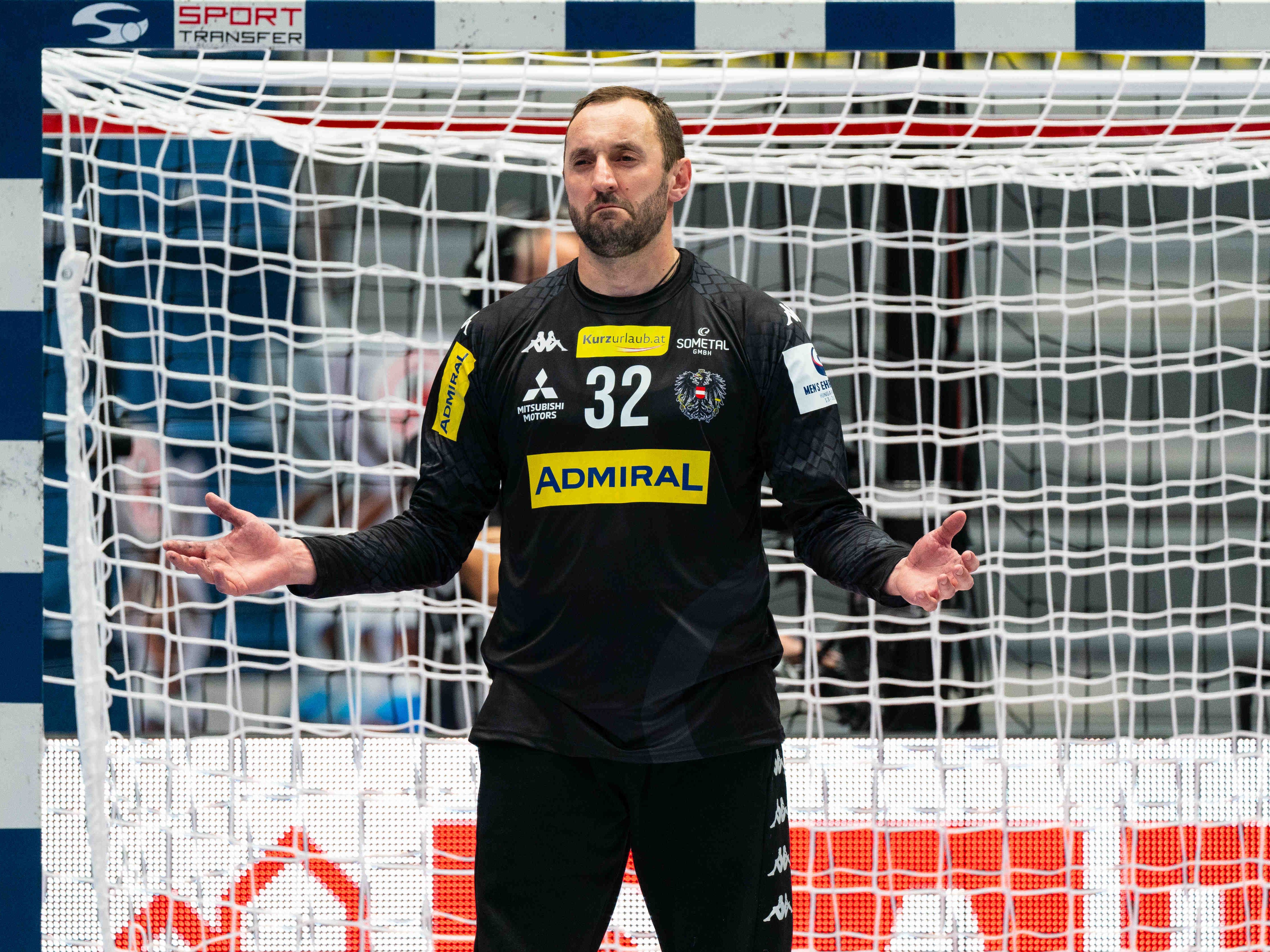 Österreich will heute gegen Deutschland gewinnen. Österreich will heute gegen Deutschland gewinnen.