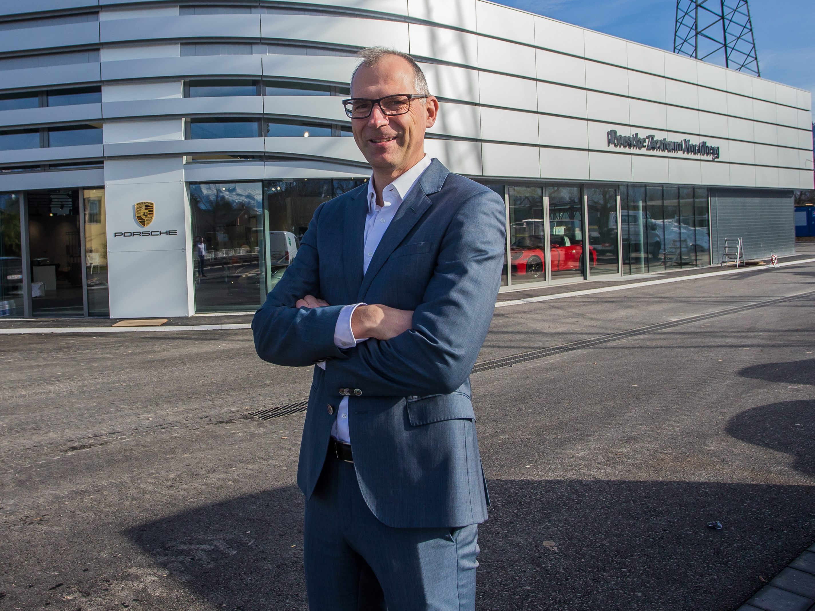 Rudi Lins jun. treibt das Wachstum seines Unternehmens weiter kräftig voran. Rudi Lins jun. treibt das Wachstum seines Unternehmens weiter kräftig voran.