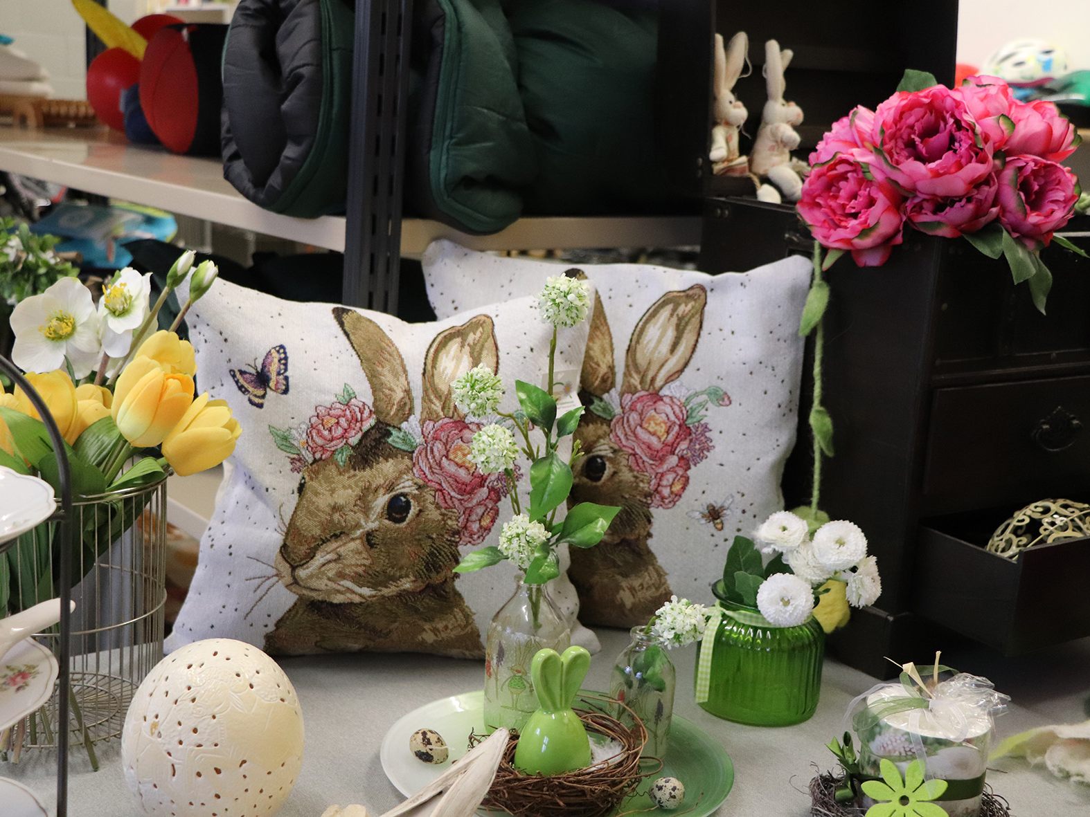 Der Frühling wartet beim Alma-Flohmarkt...