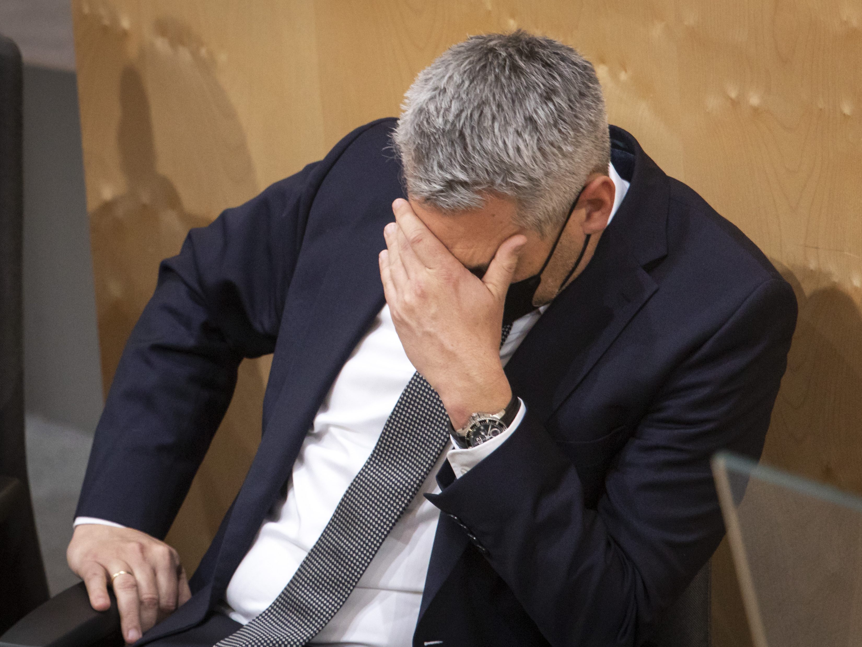 Nehammer soll Einblicke in die ÖVP geben. Nehammer soll Einblicke in die ÖVP geben.