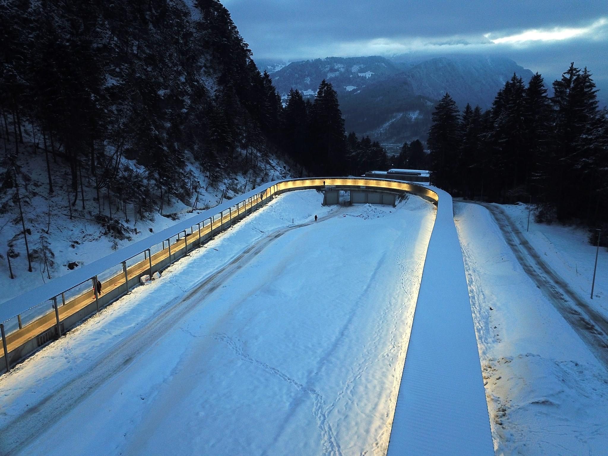 Der Zielbereich der neuen Kunsteisrodelbahn Bludenz-Hinterplärsch Der Zielbereich der neuen Kunsteisrodelbahn Bludenz-Hinterplärsch