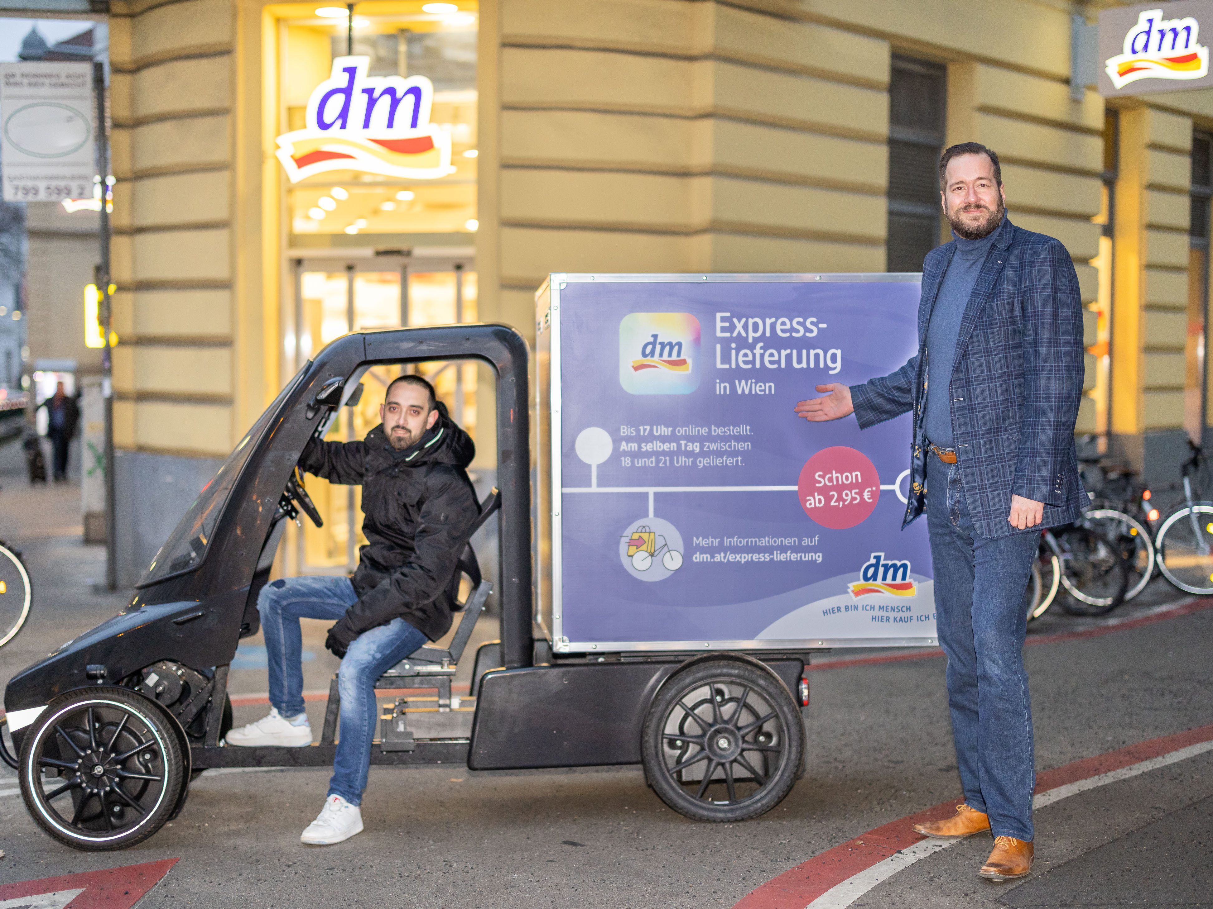 dm testet die Express-Zustellung per Lastenrad in Wien