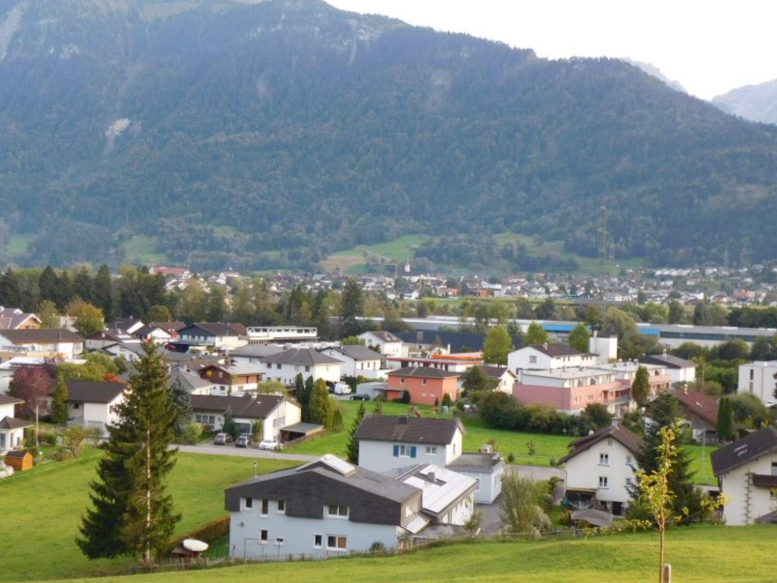 Die Gemeinde Schlins zählt aktuell 2.689 Einwohner Die Gemeinde Schlins zählt aktuell 2.689 Einwohner