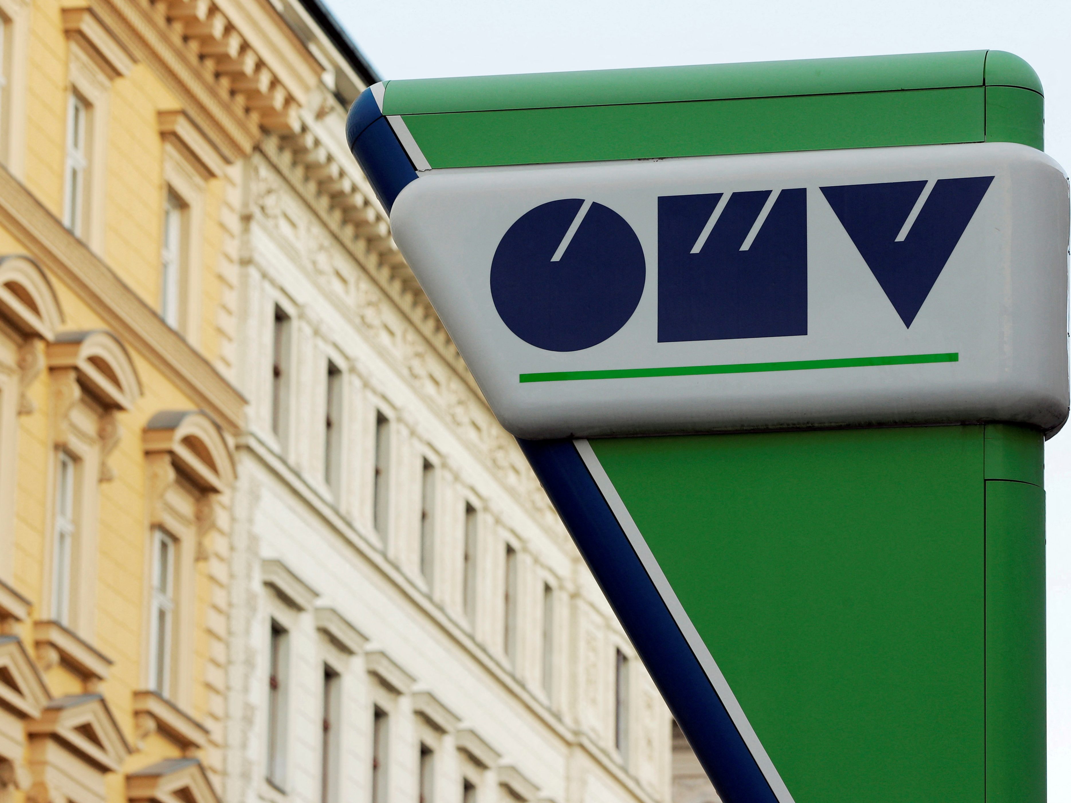 OMV eröffnet Tankstelle ohne Personal in Linz: "Fastlane" OMV eröffnet Tankstelle ohne Personal in Linz: "Fastlane"