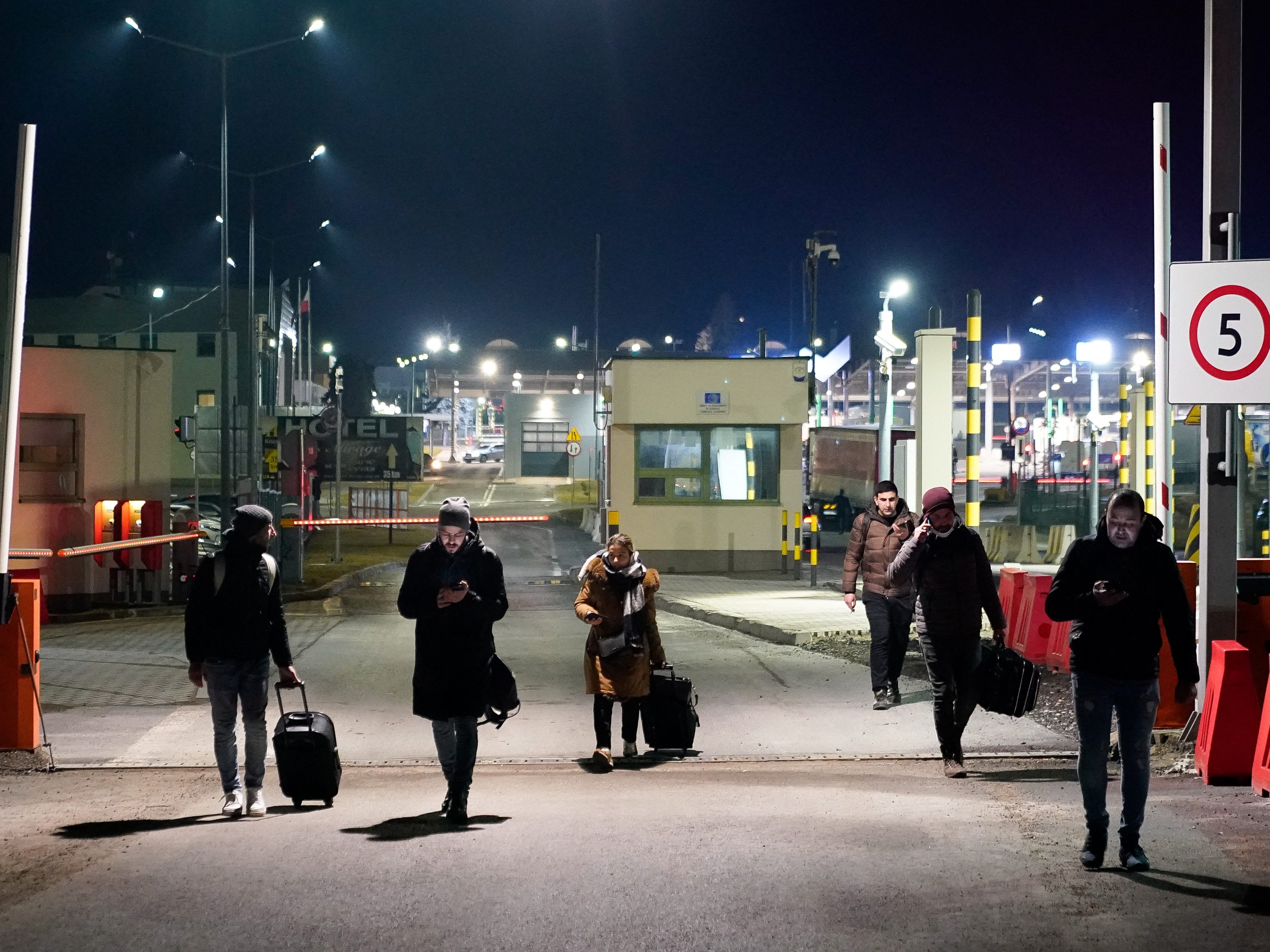 Ukraine-Krise: Bisher 35.000 Flüchtlinge in Polen eingetroffen. Ukraine-Krise: Bisher 35.000 Flüchtlinge in Polen eingetroffen.