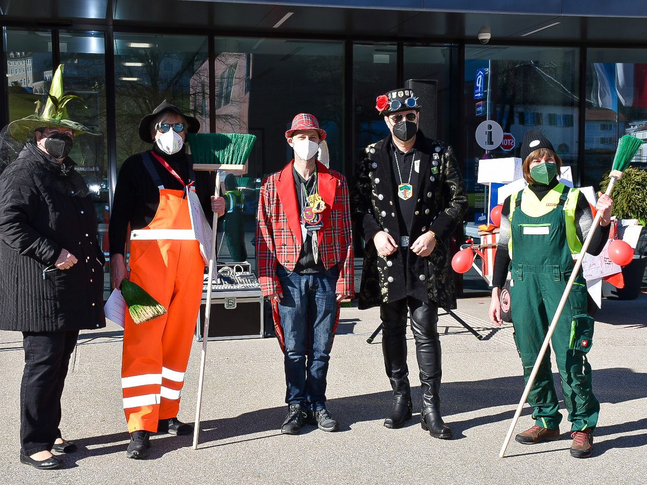GR Petra Rührnschopf, BM Frank Matt, Obernarr Martin Lukanz (Berger Zunft), Stefan Pienz (Bäumler Zunft), und GR Judith Wellmann (v.l.n.r.)