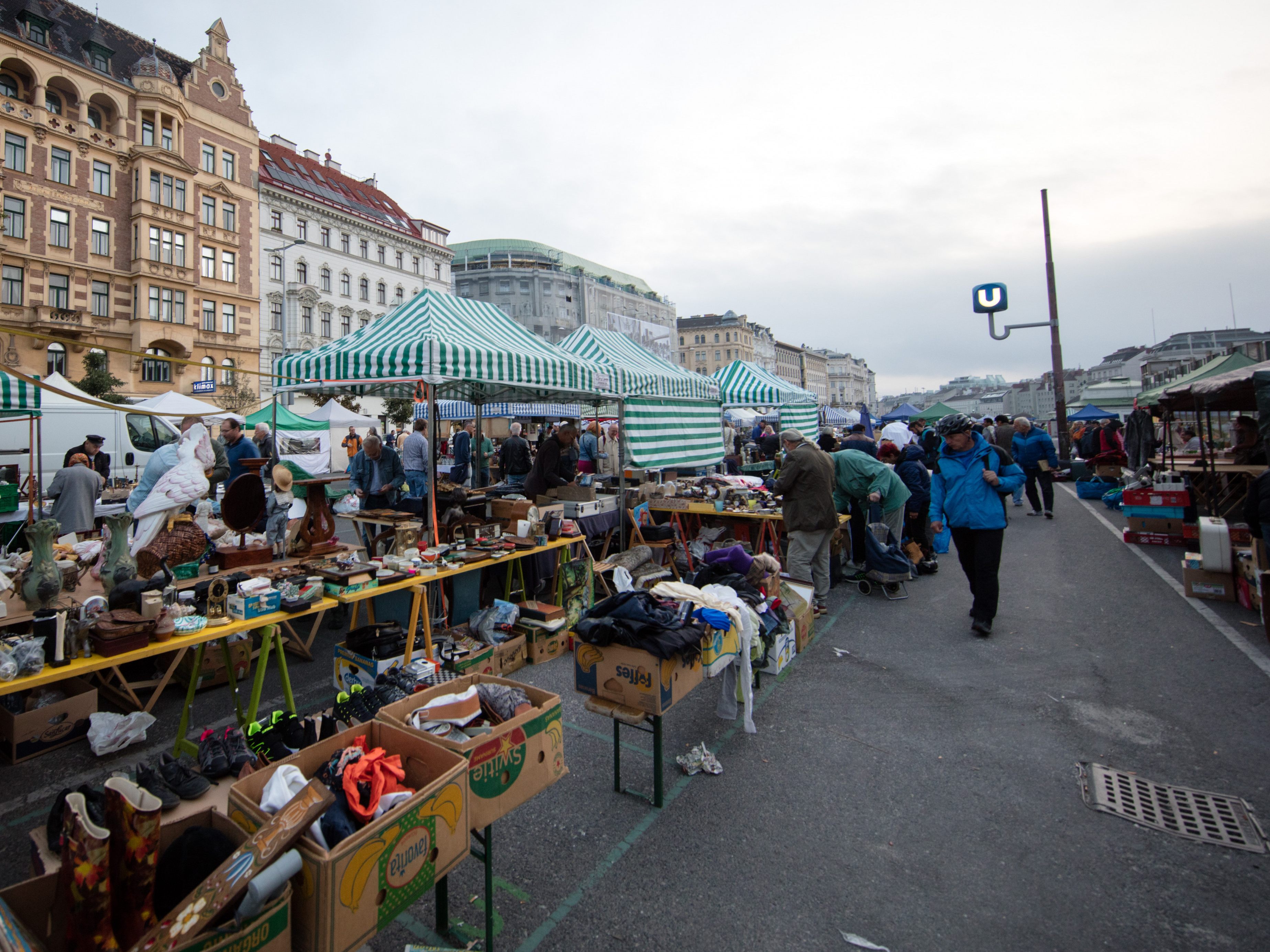 Der Flohmarkt am Wiener Naschmarkt soll erhalten bleiben. Der Flohmarkt am Wiener Naschmarkt soll erhalten bleiben.