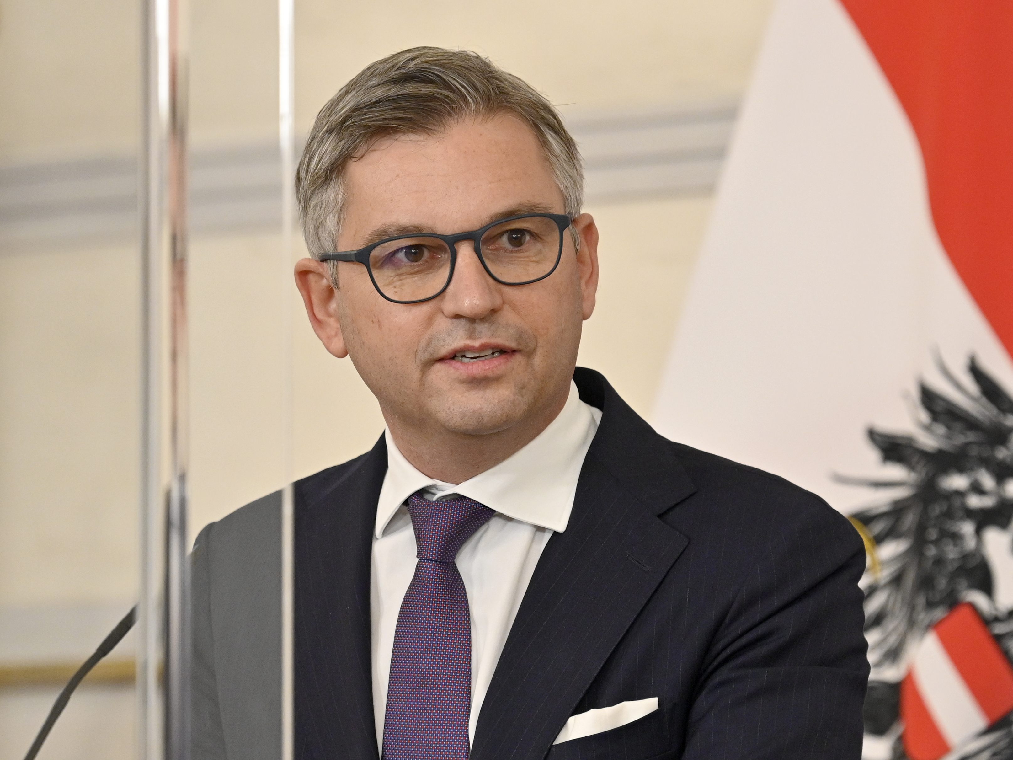 Finanzminister Brunner kündigte ein Ende der Corona-Hilfen an.