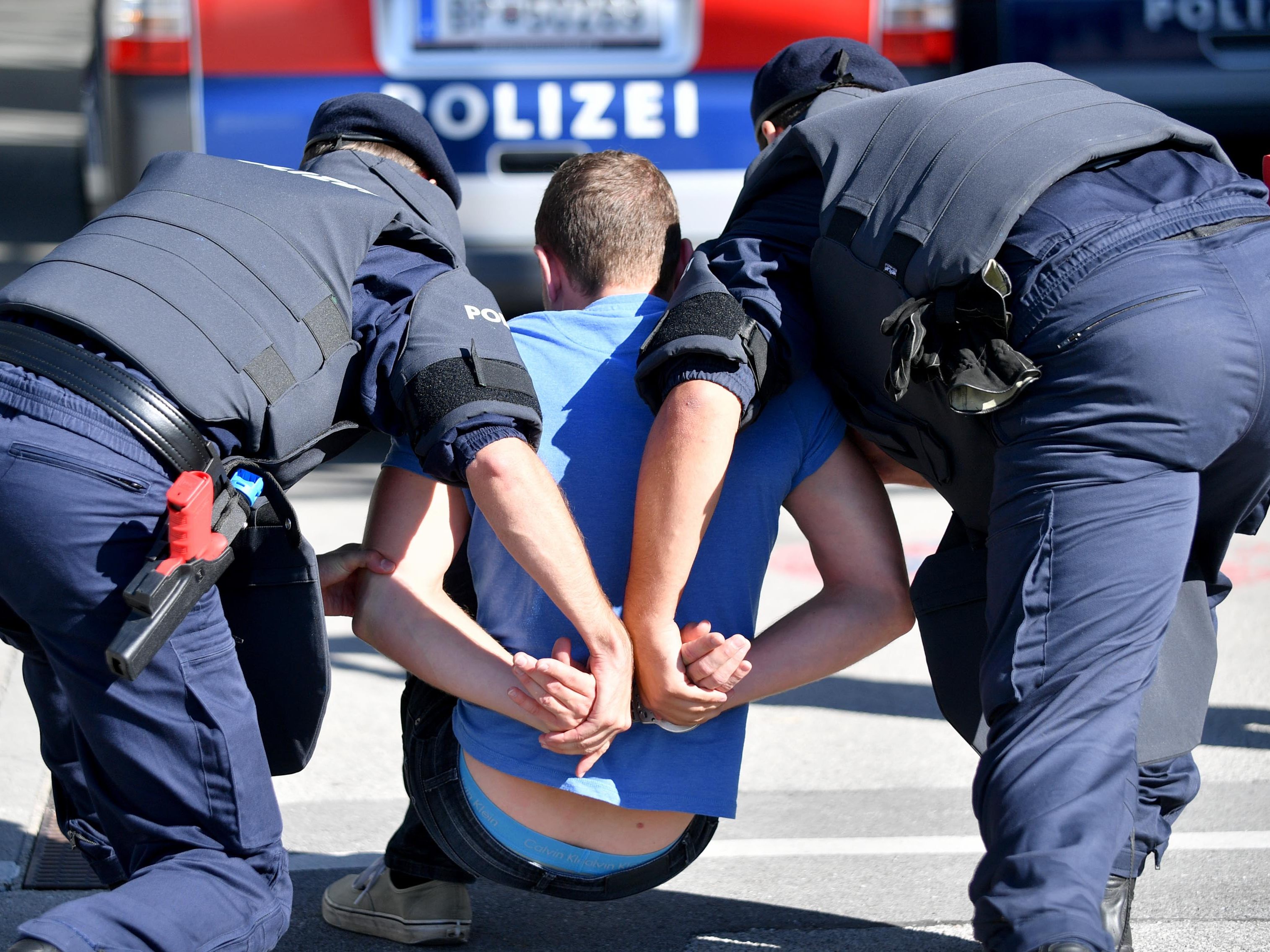 Das BKA fasste im Vorjahr 17 international gesuchte Straftäter. Das BKA fasste im Vorjahr 17 international gesuchte Straftäter.