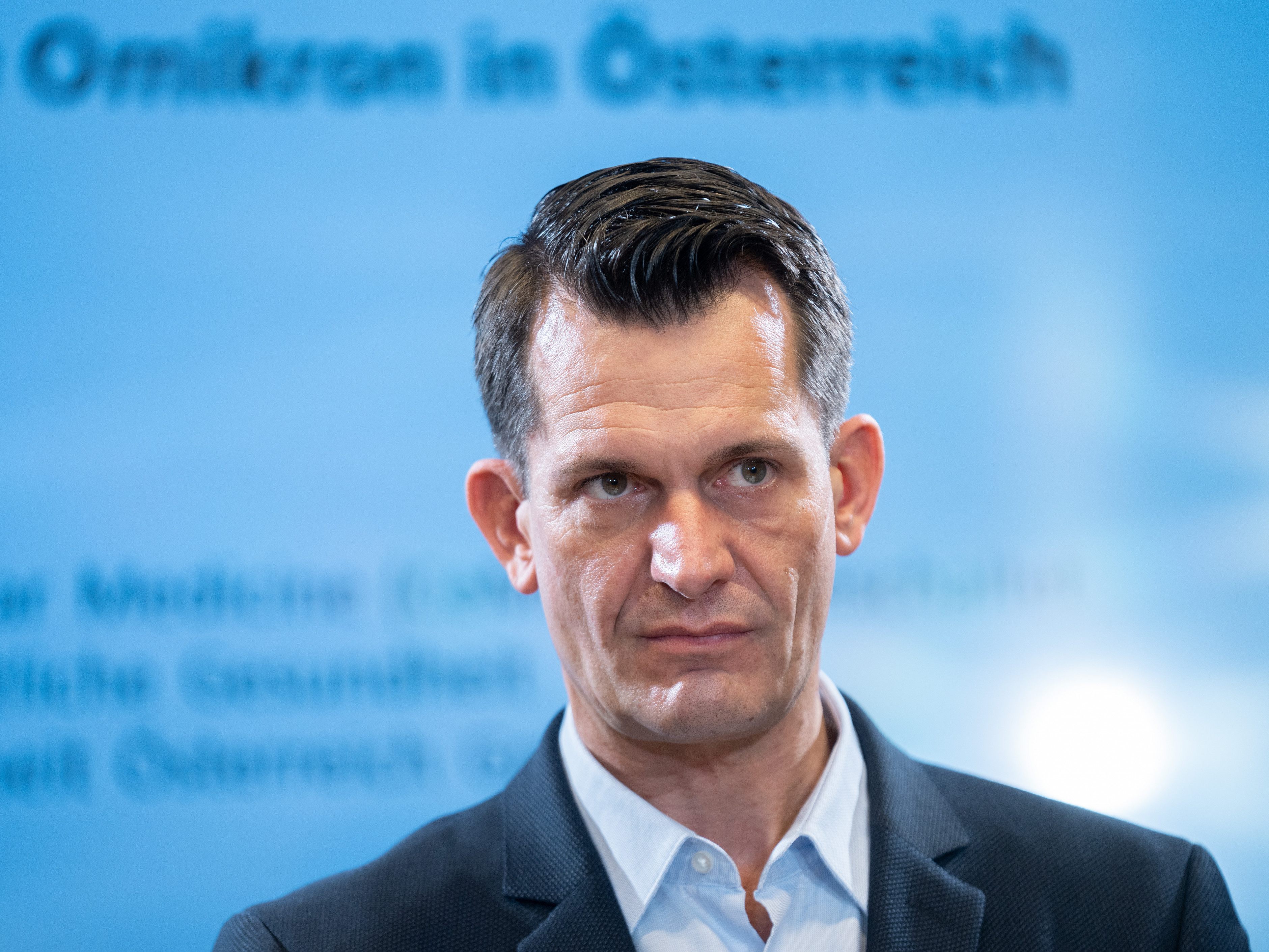 Der Faktencheck zeigt: Die Geschichte über Mücksteins Impfstatus ist frei erfunden.