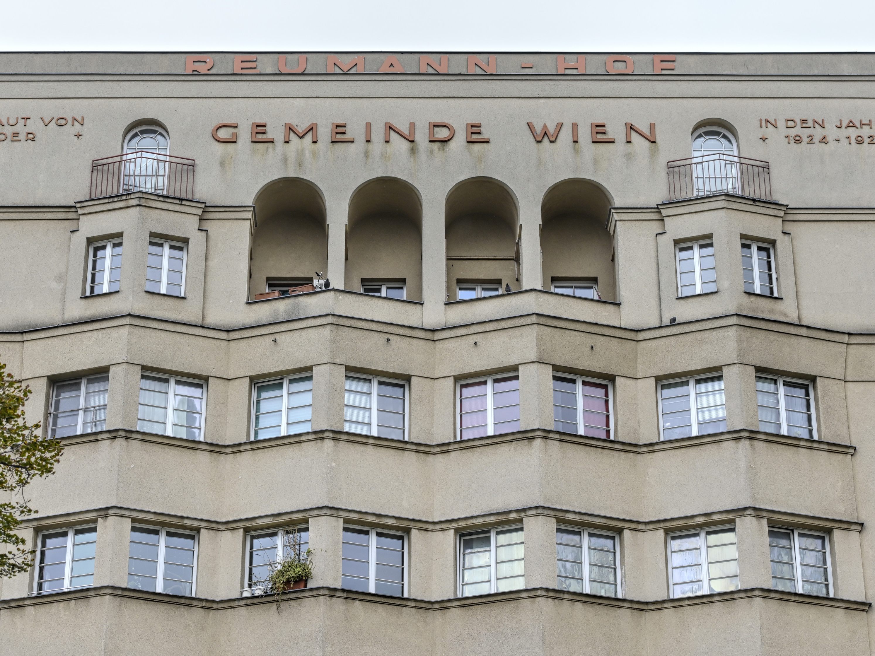 Wohnen im Gemeindebau: Wien will bei Missbrauch von Gemeindewohnungen konsequent einschreiten Wohnen im Gemeindebau: Wien will bei Missbrauch von Gemeindewohnungen konsequent einschreiten