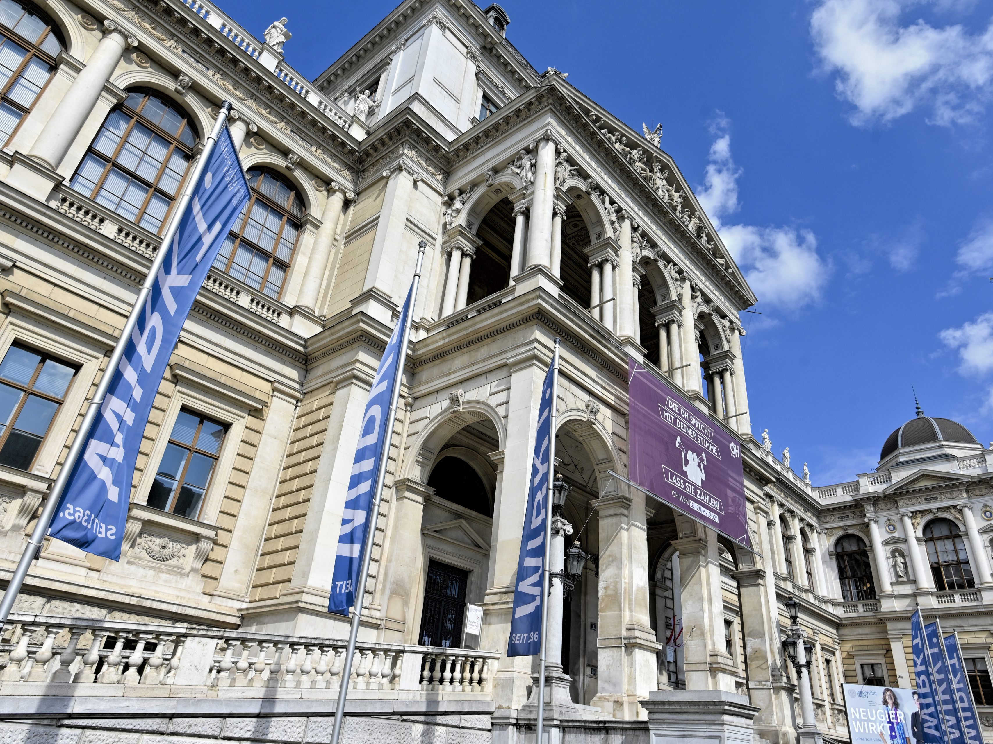 Ein Student will gegen die genergerechte Sprache an der Universität Wien vorgehen. Ein Student will gegen die genergerechte Sprache an der Universität Wien vorgehen.