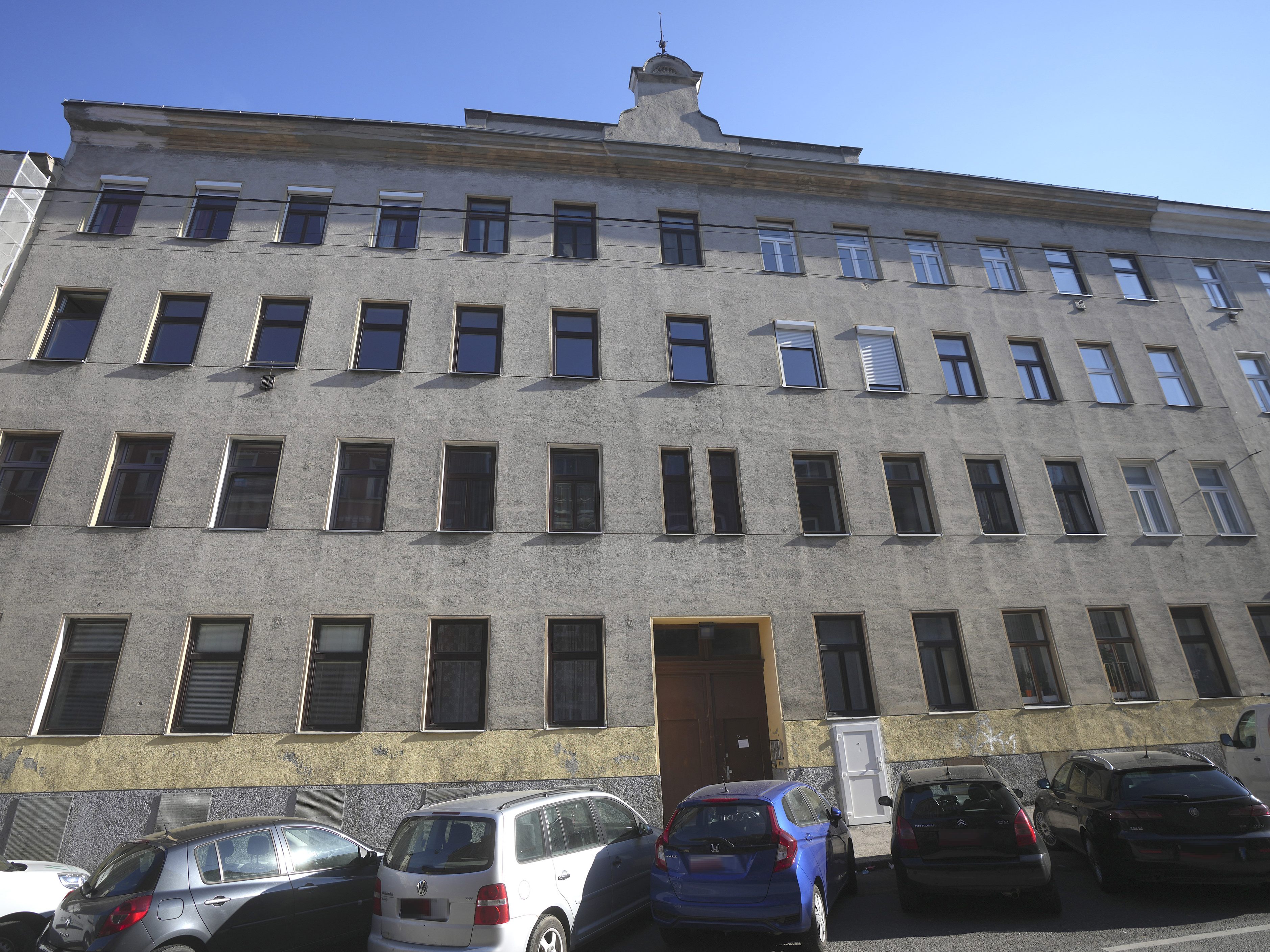 In diesem Mehrparteienhaus in Favoriten ereignete sich die Bluttat In diesem Mehrparteienhaus in Favoriten ereignete sich die Bluttat