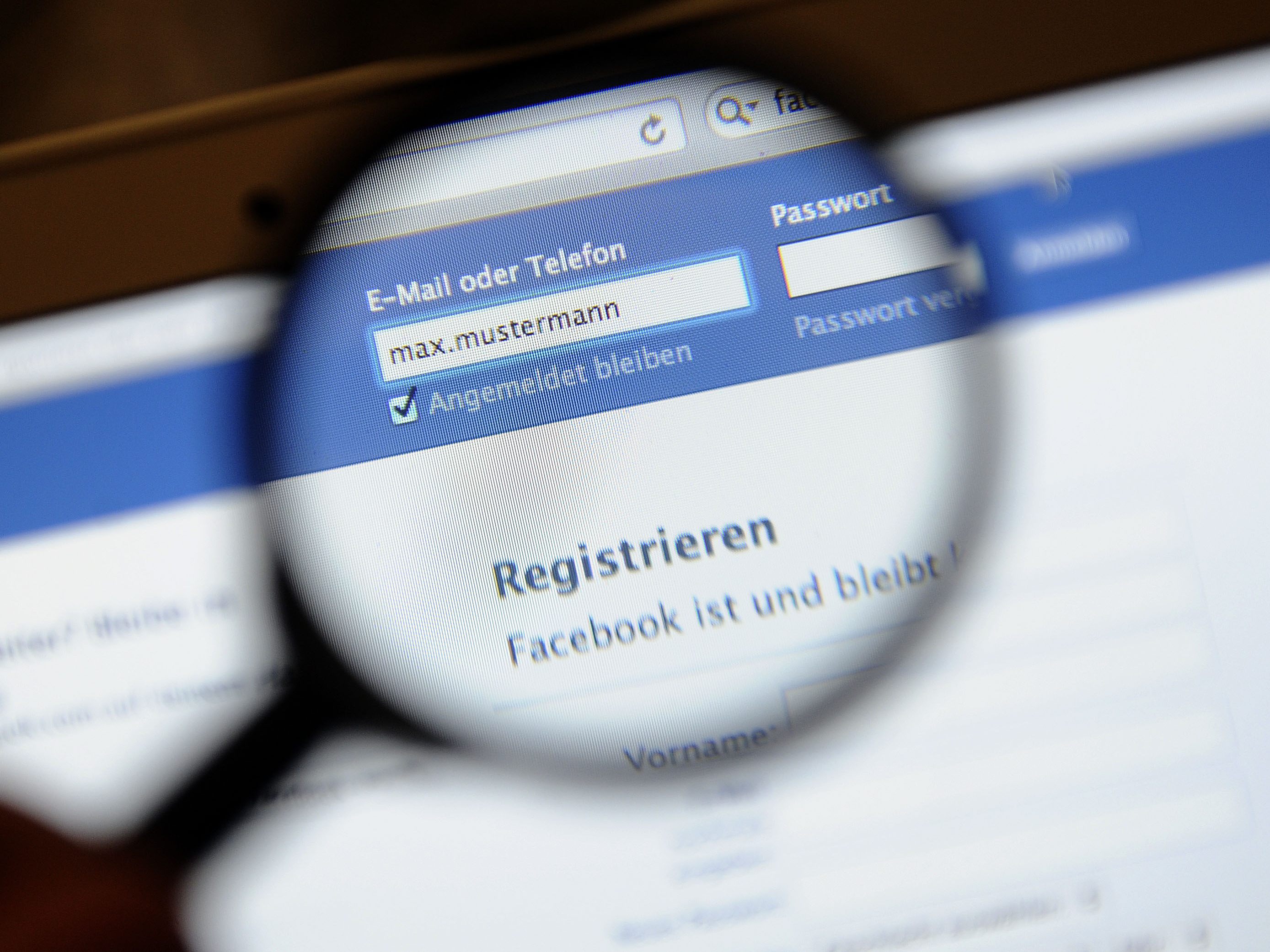 Im Fall der Hasspostings auf Facebook gegen die ehemalige Grünen-Chefin Eva Glawischnig gab es ein Urteil des Wiener Handelsgerichts.