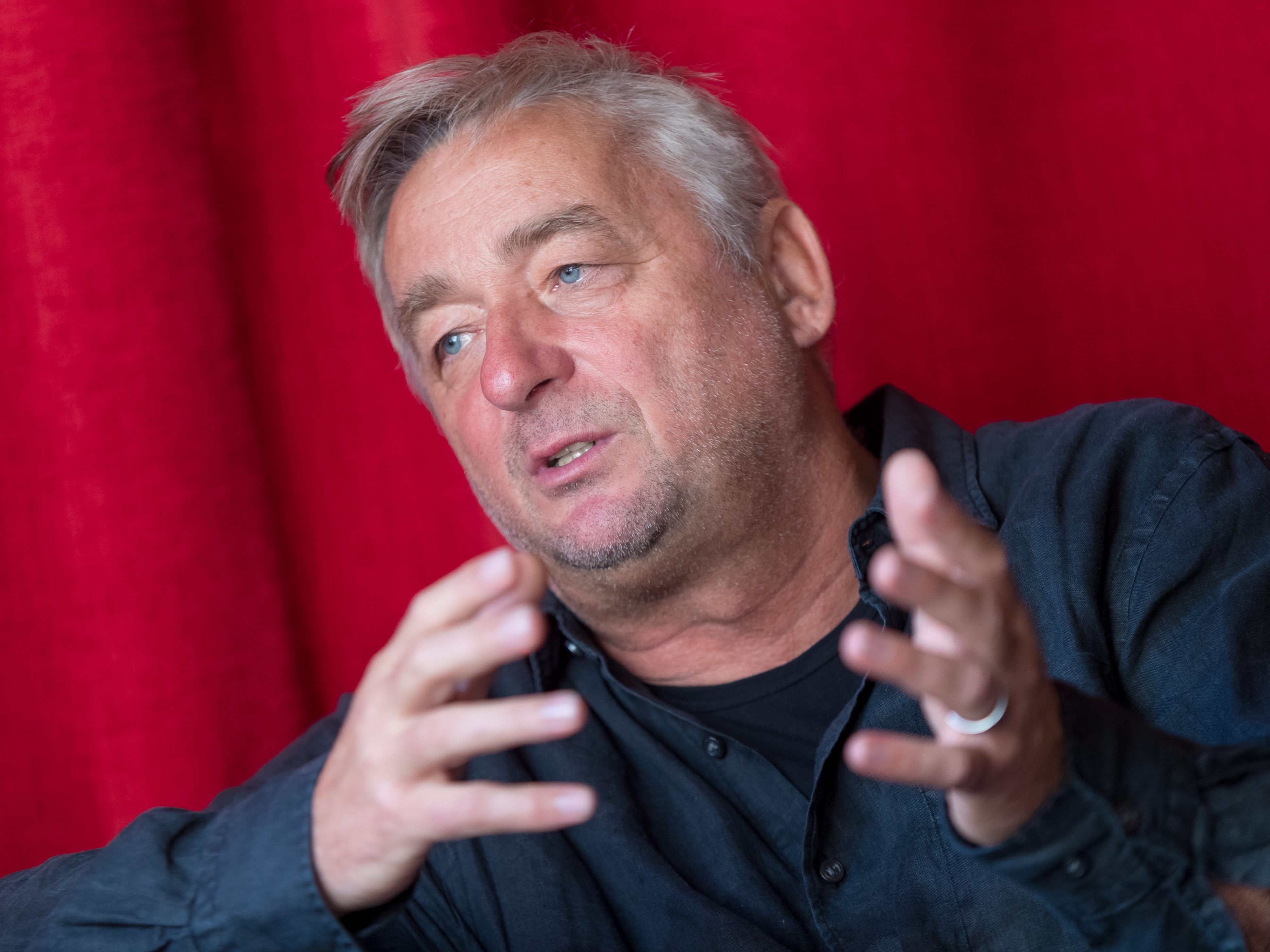 "Ich bin der Andere": Andreas Vitáseks "Selbstporträt" in Buchform. "Ich bin der Andere": Andreas Vitáseks "Selbstporträt" in Buchform.