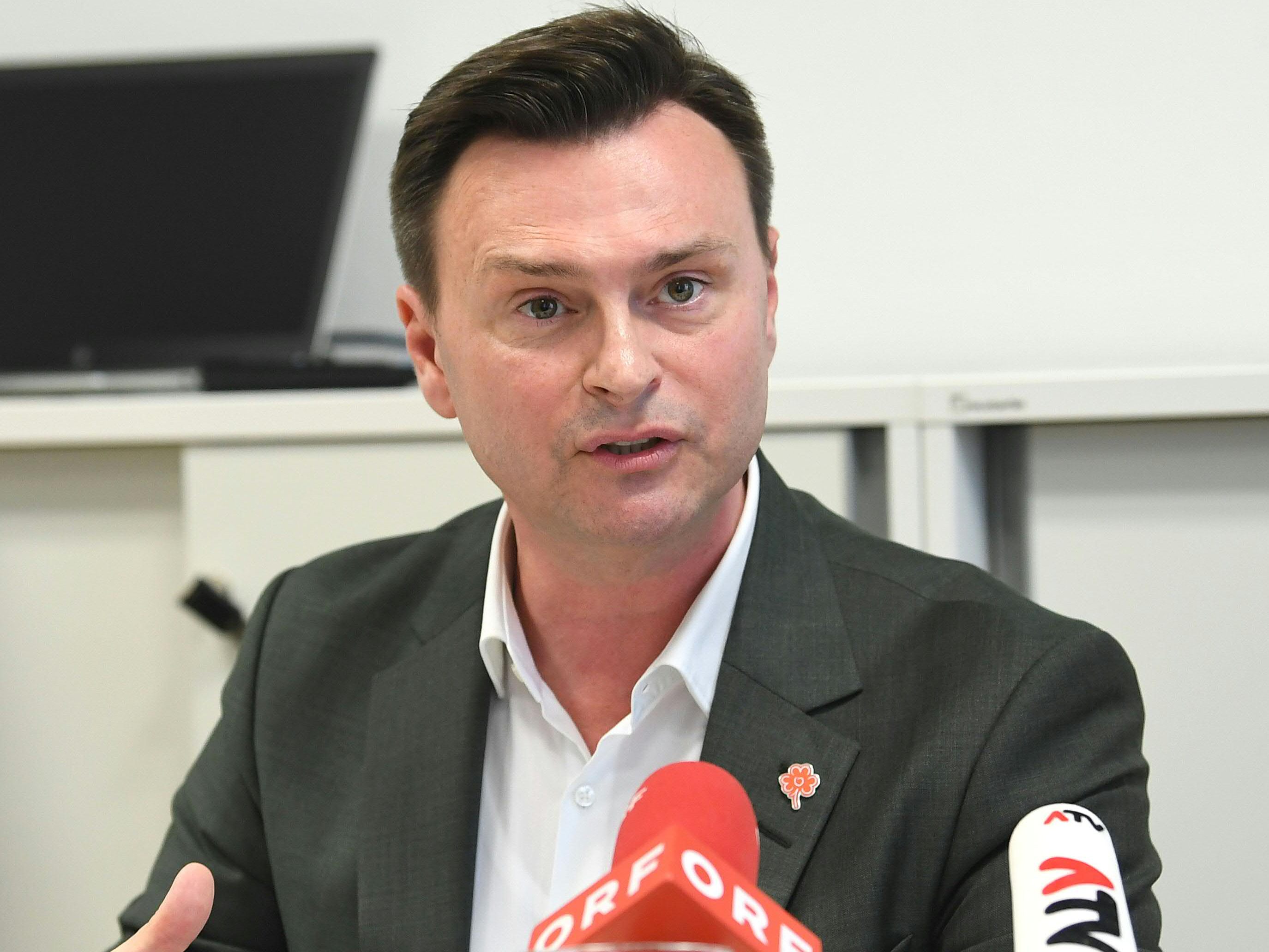 Ewald Lochner vermisst den Ausbau bei Fachärzten. Ewald Lochner vermisst den Ausbau bei Fachärzten.