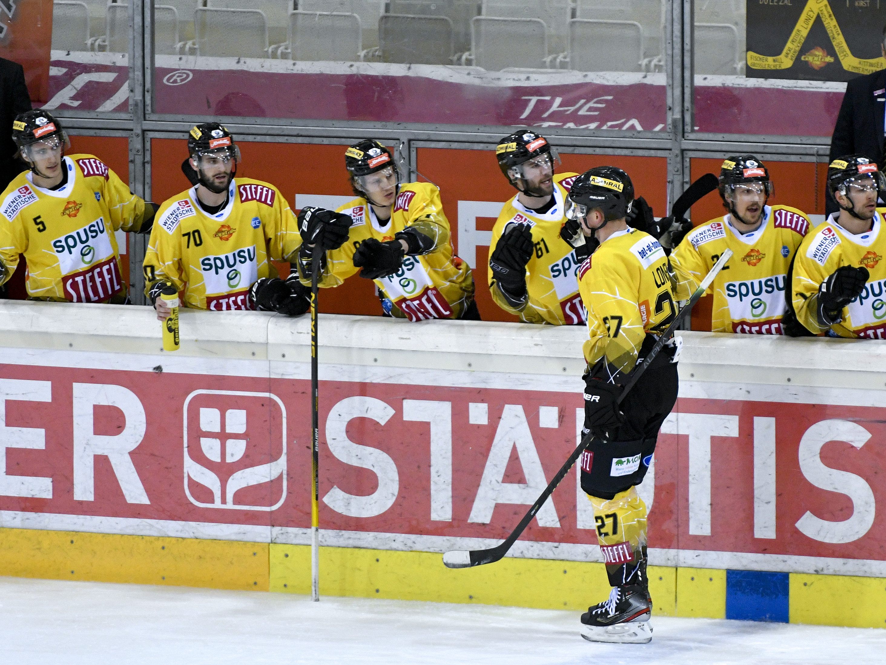 Beste Karten auf die noch freien Play-off-Plätze haben die Capitals als Vierte und die Pustertal Wölfe als Fünfte.