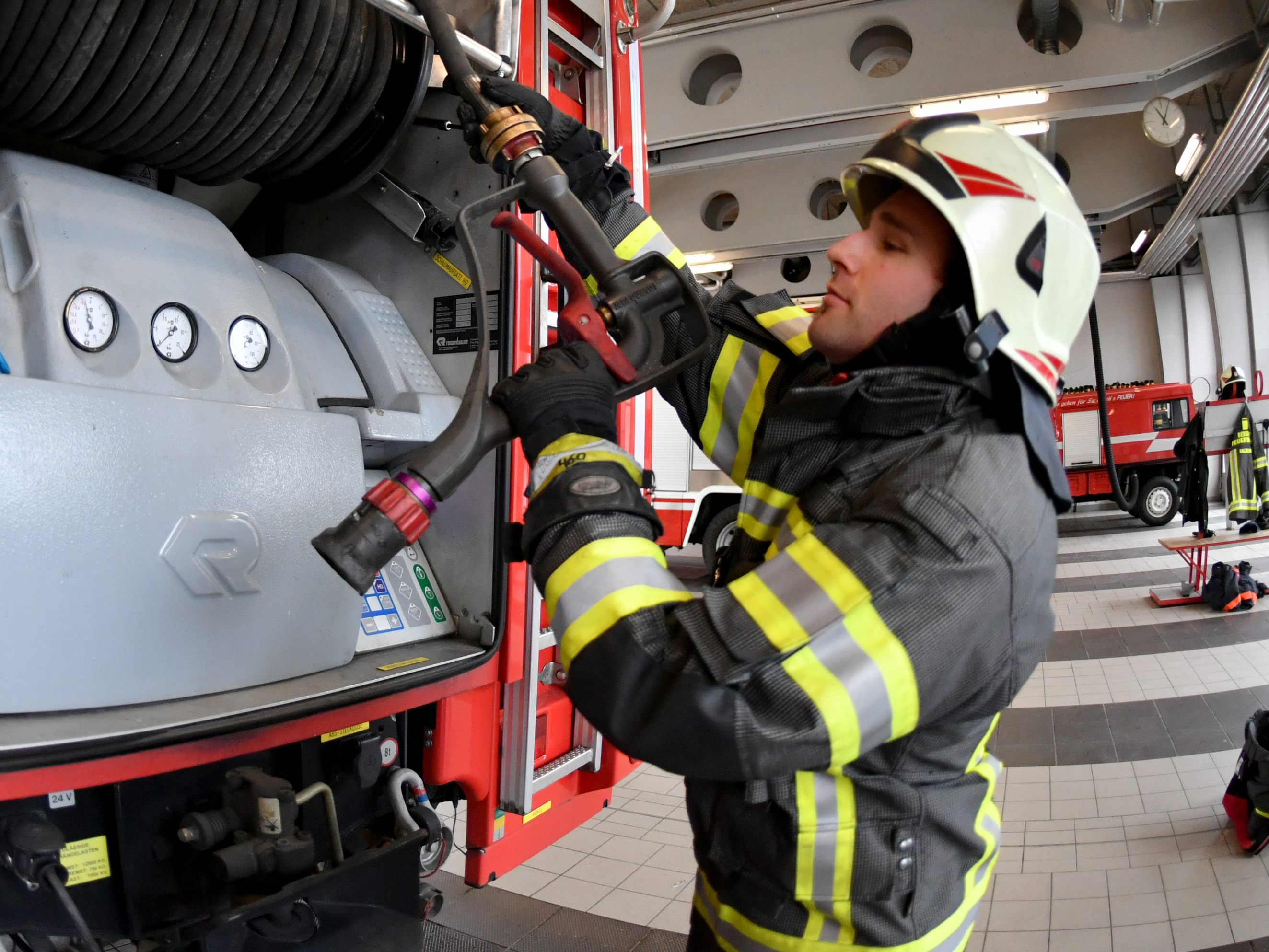 Eine Zigarette löste Sonntagnacht einen Brand in einem Badener Seniorenheim aus.
