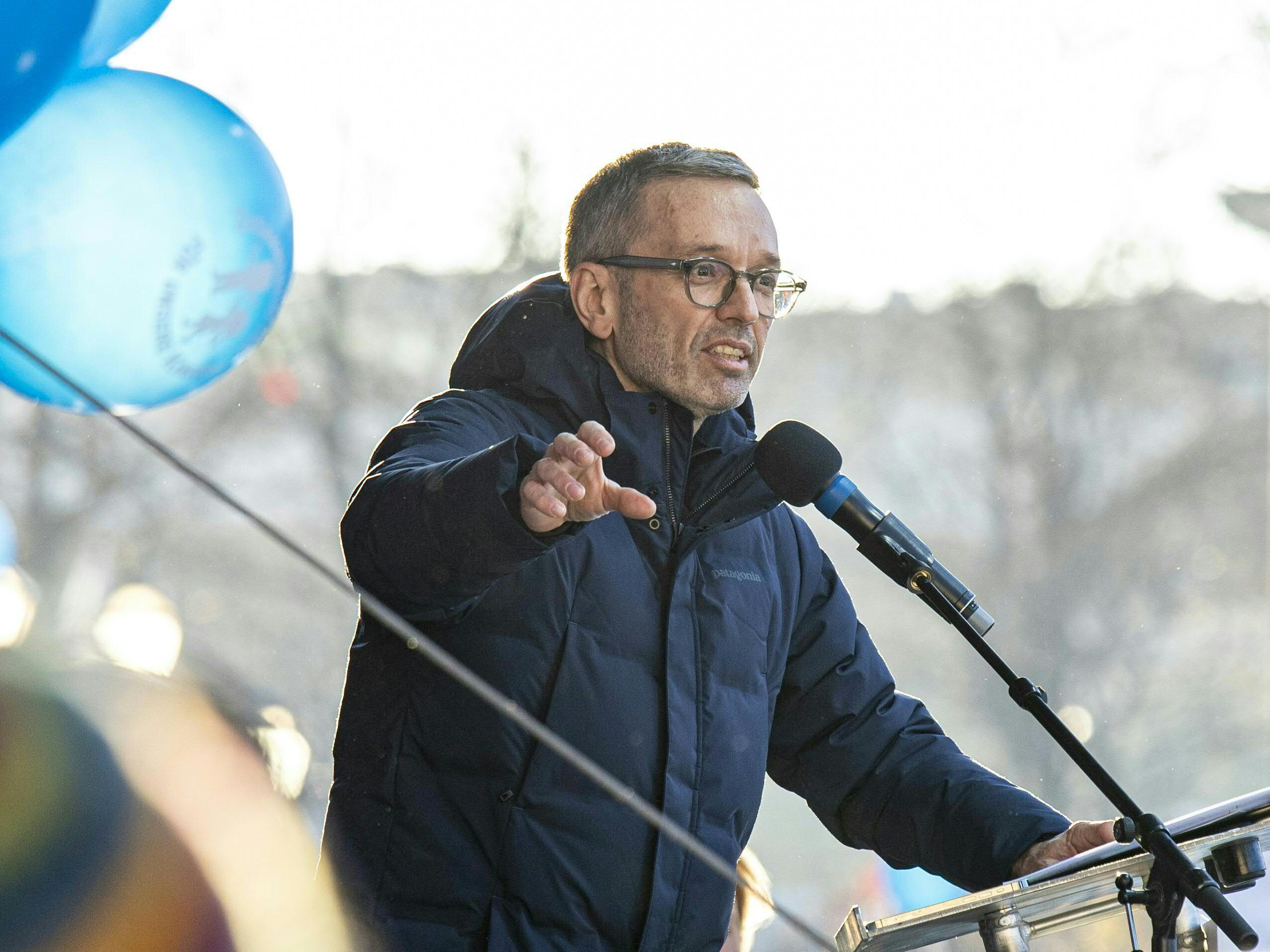 Zwei Verwaltungsverfahren gegen Kickl aktuell am Laufen. Zwei Verwaltungsverfahren gegen Kickl aktuell am Laufen.