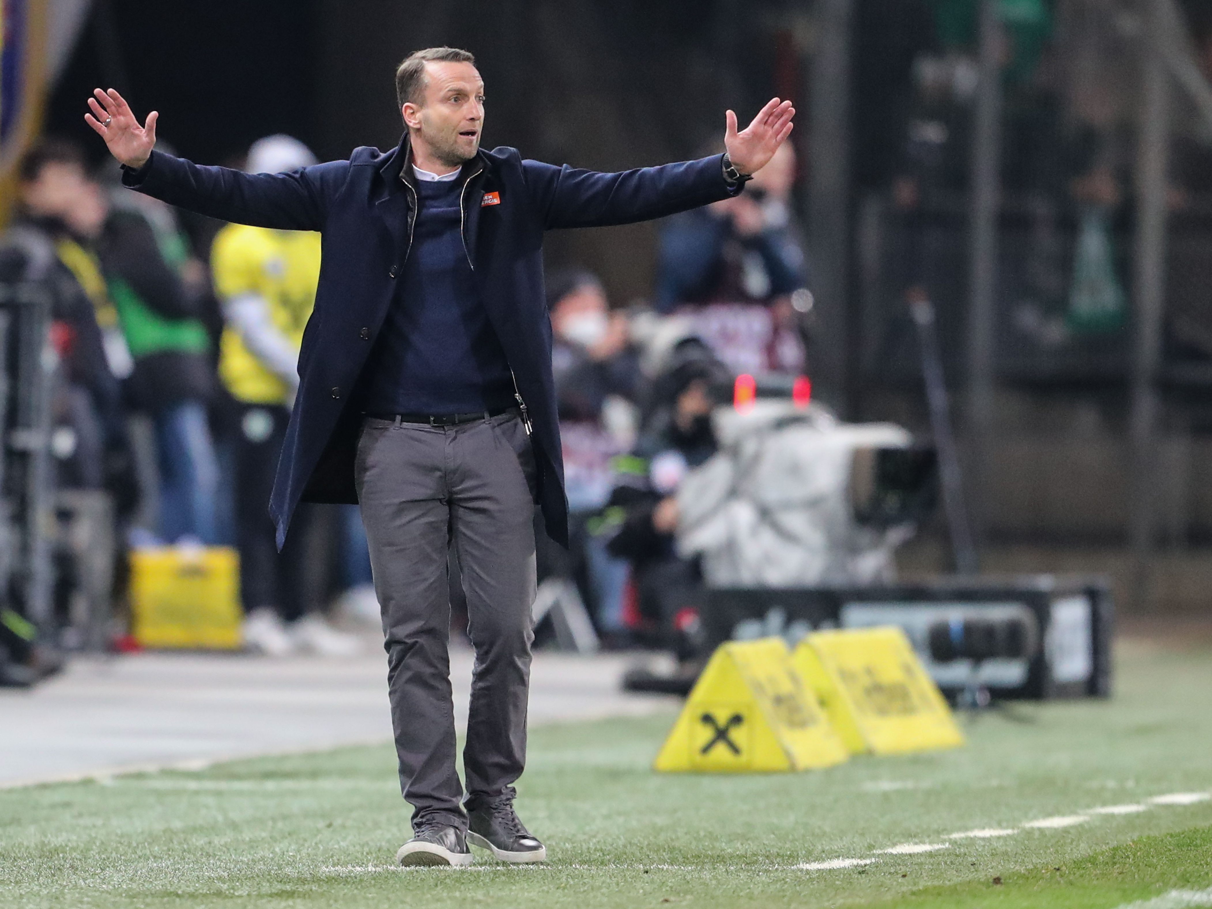 Ferdinand Feldhofer und Rapid Wien nahmen gegen Sturm Graz einen Punkt mit. Ferdinand Feldhofer und Rapid Wien nahmen gegen Sturm Graz einen Punkt mit.