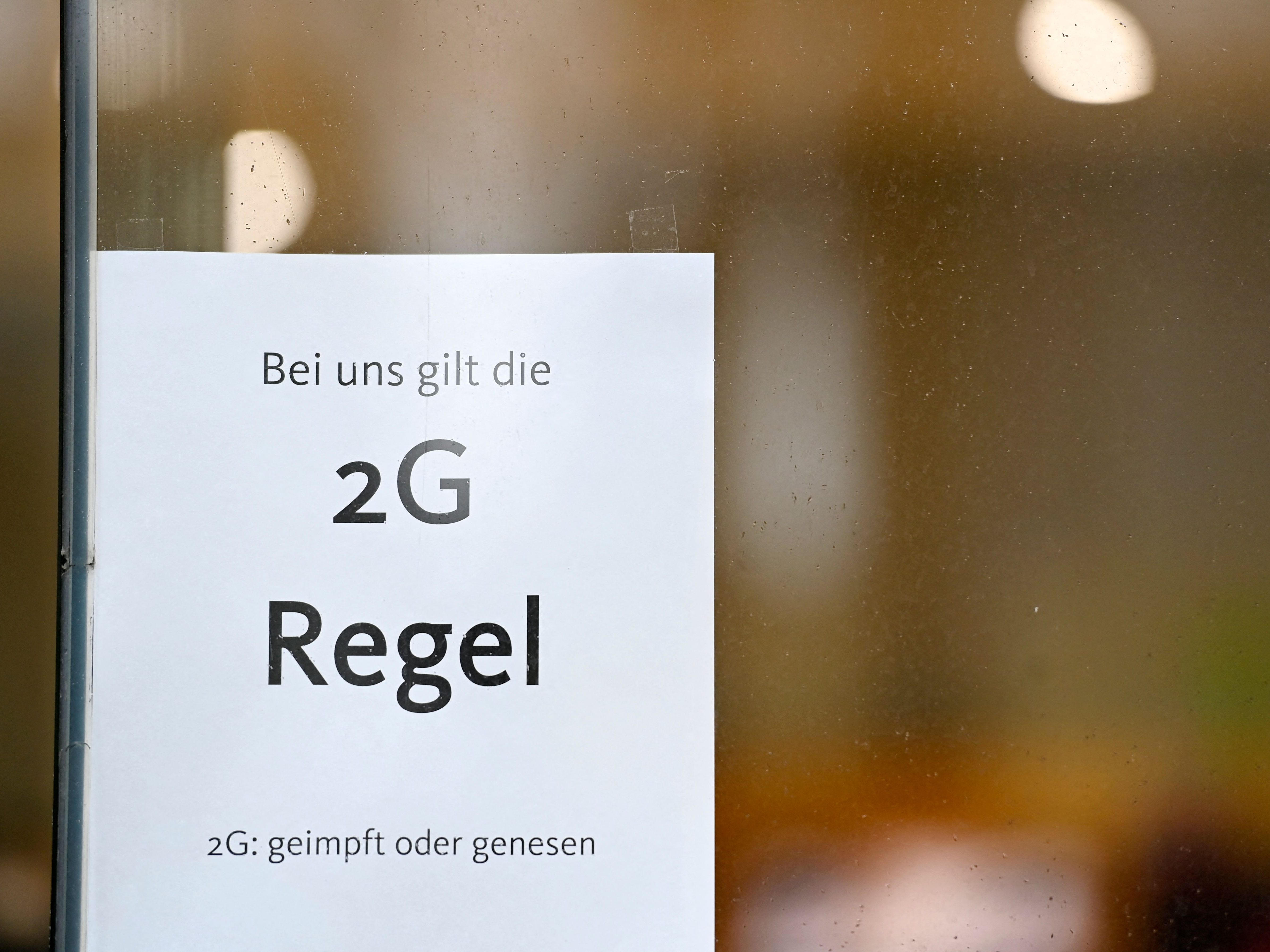 Nicht überall ist Schluss mit der 2G-Regel. Nicht überall ist Schluss mit der 2G-Regel.