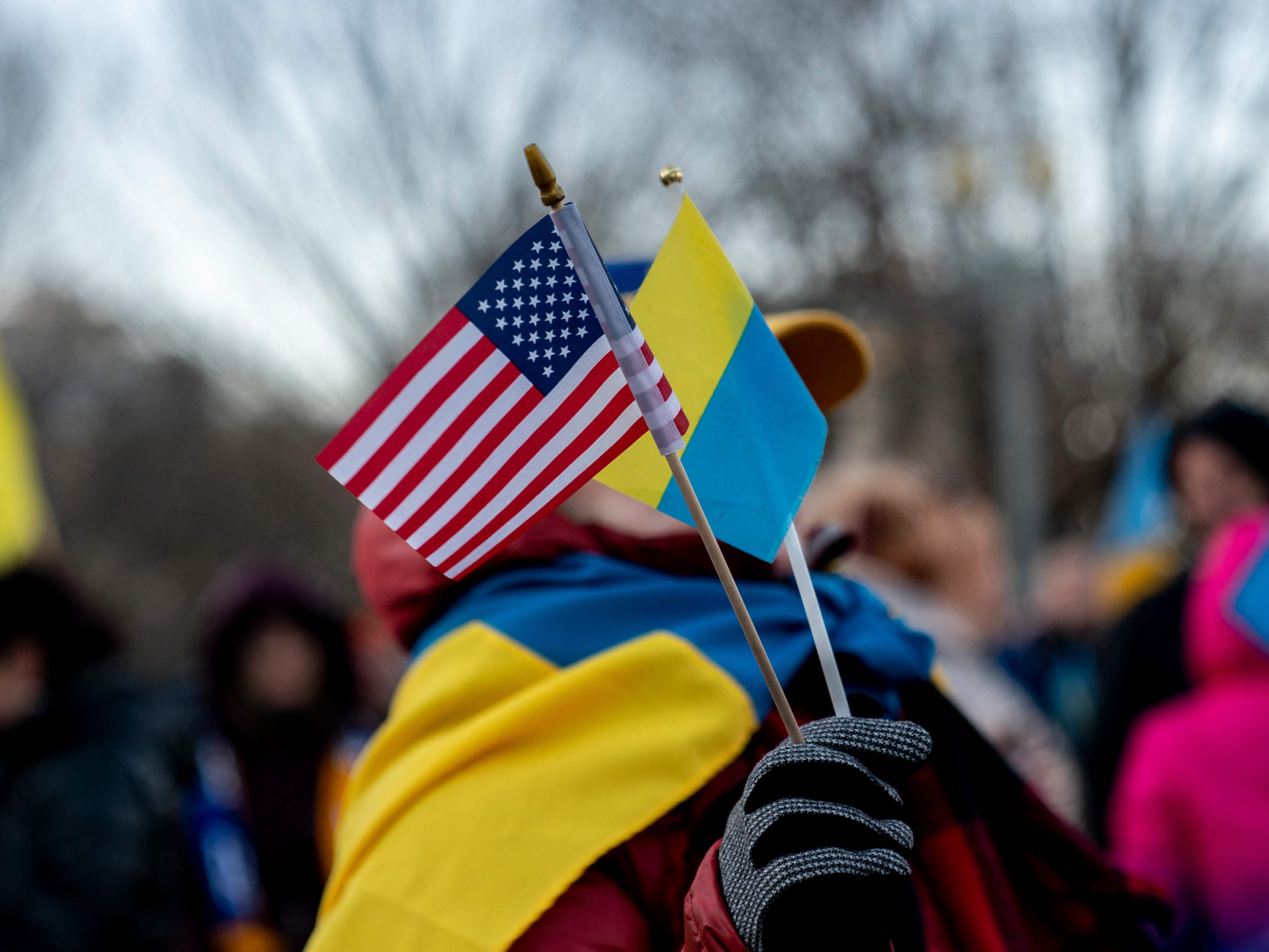 USA erwarten nach Truppen-Ankündigung Moskaus baldige Militäraktion. USA erwarten nach Truppen-Ankündigung Moskaus baldige Militäraktion.